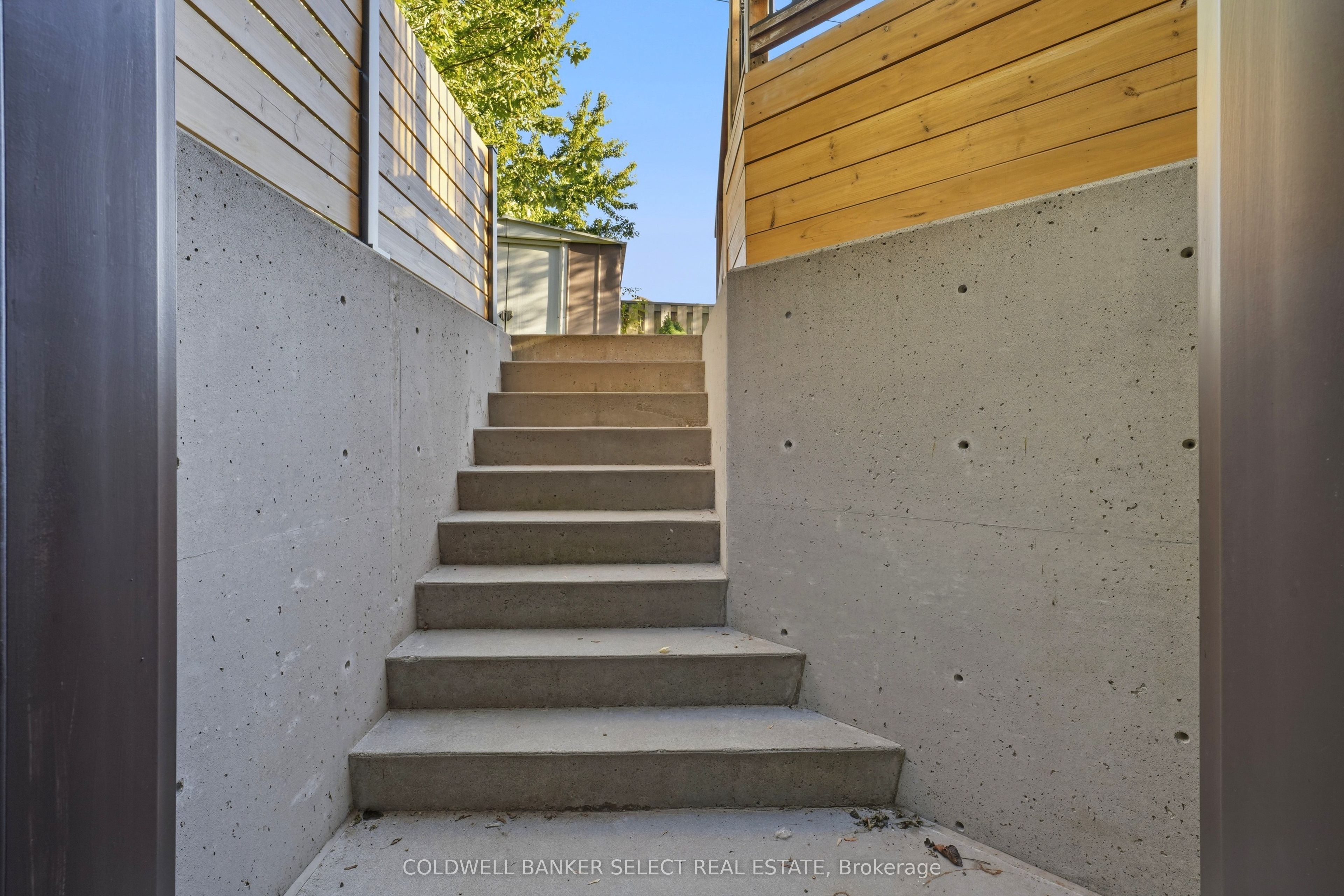 854 Sixth Street Property Photo 34