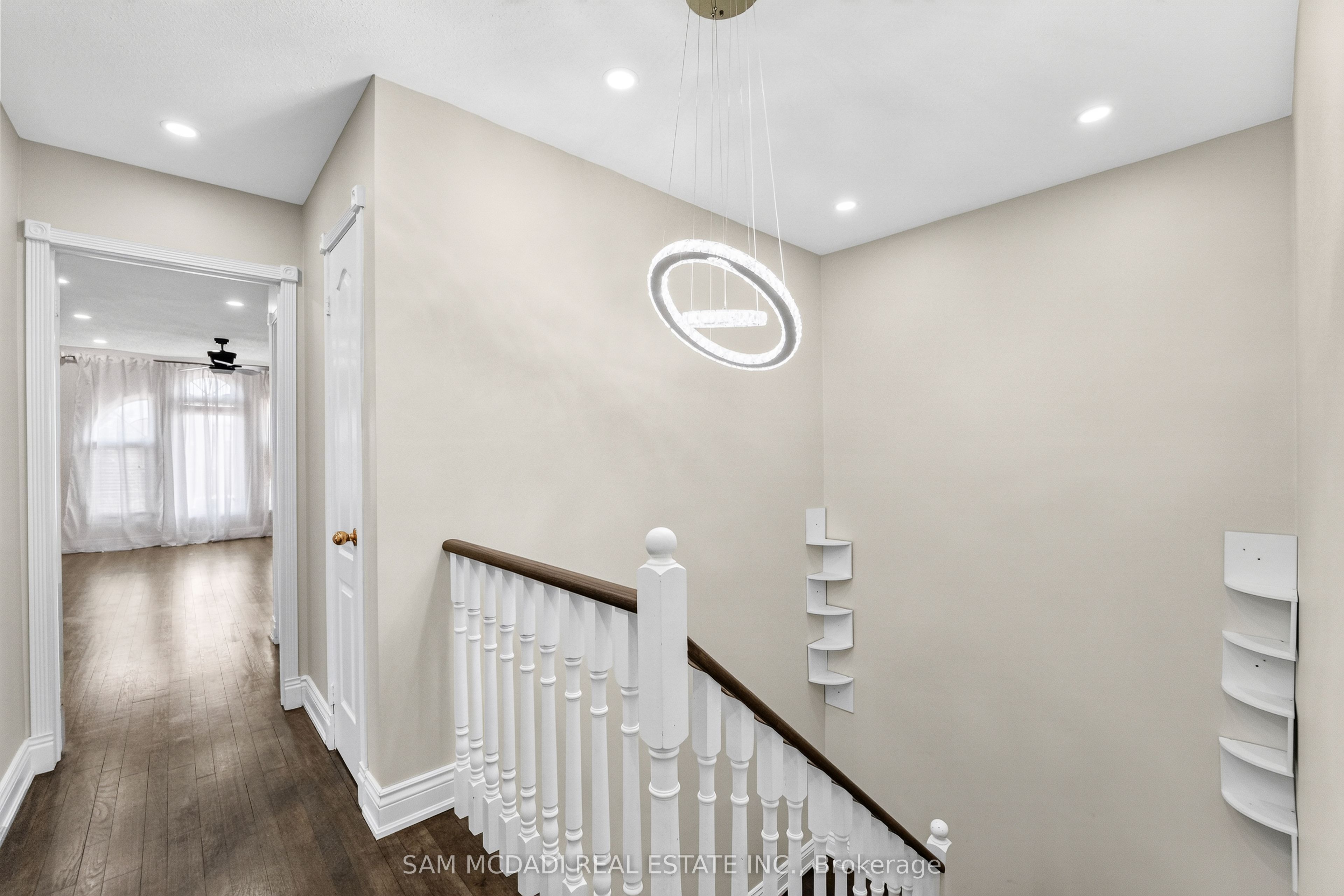 3191 Oakview Road Property Photo 12