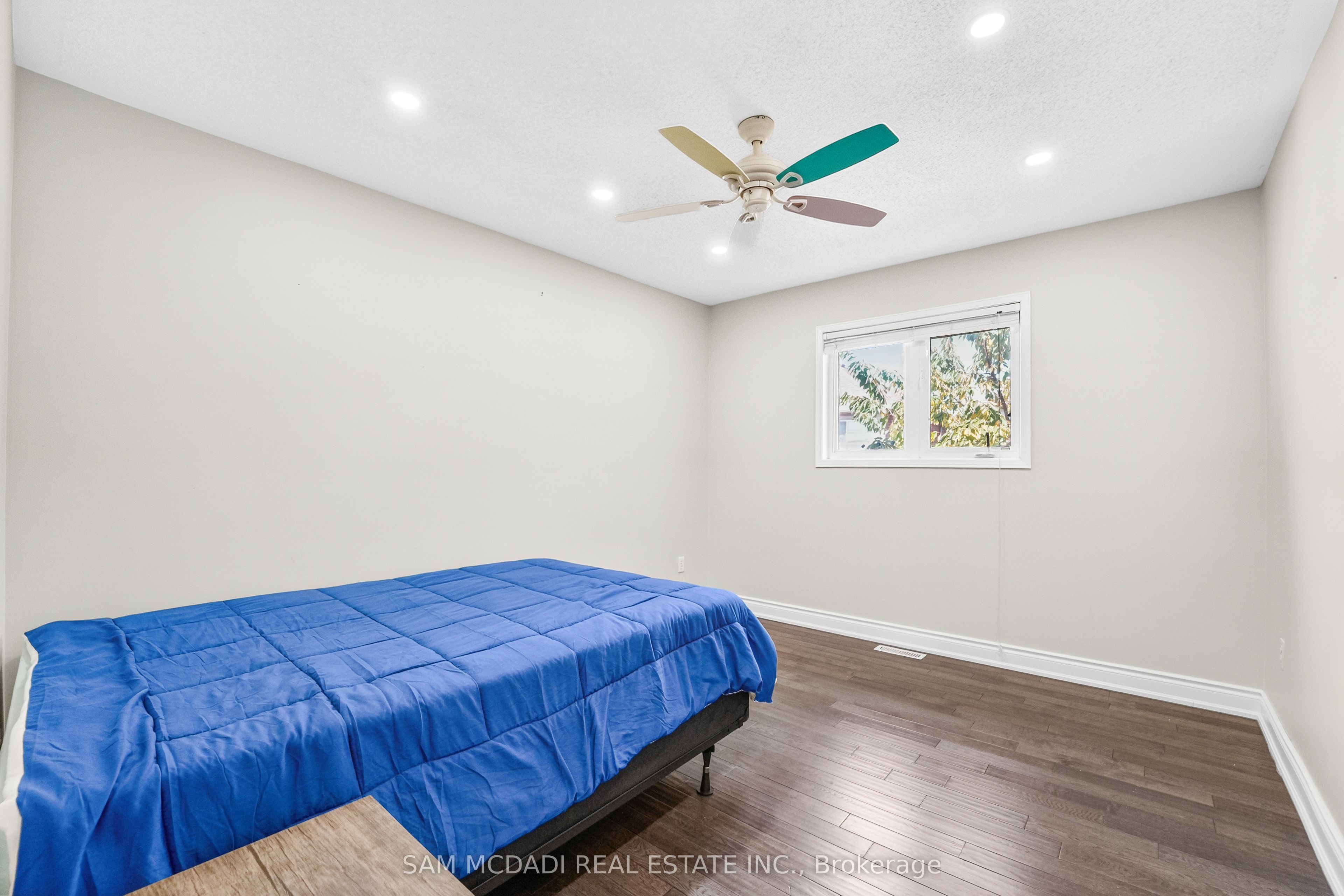 3191 Oakview Road Property Photo 17