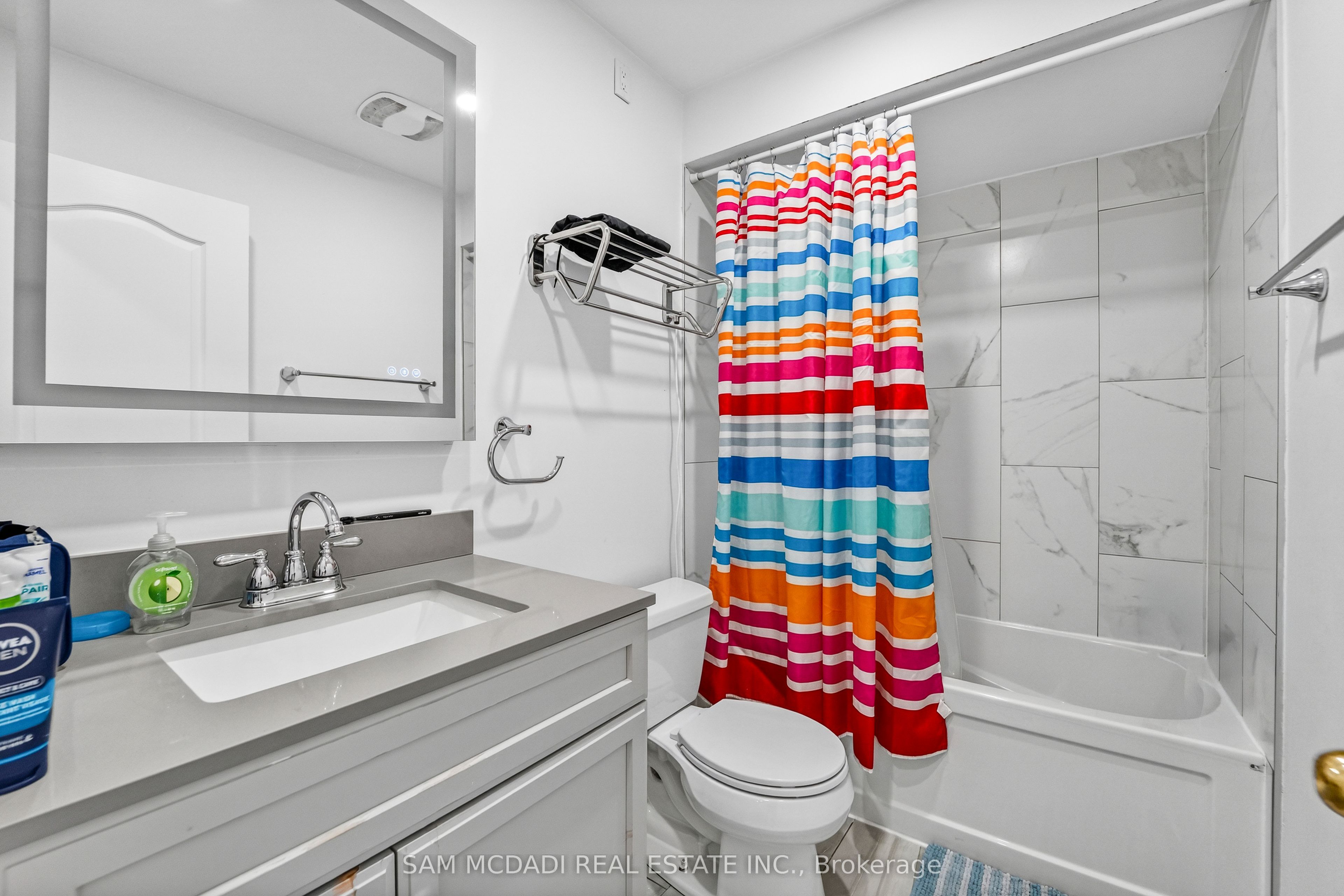 3191 Oakview Road Property Photo 20