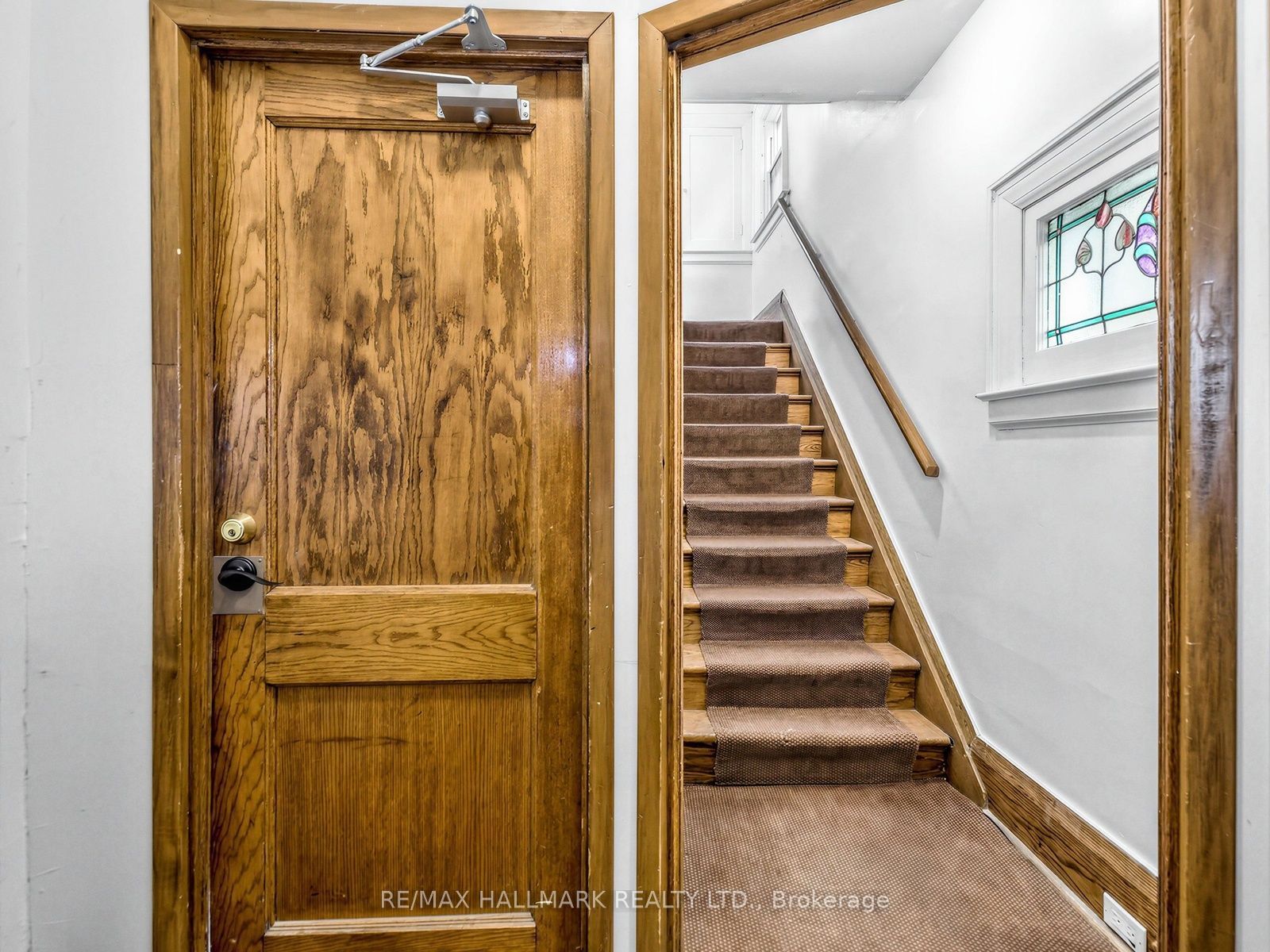 43 Highview Crescent 1 Property Photo 4