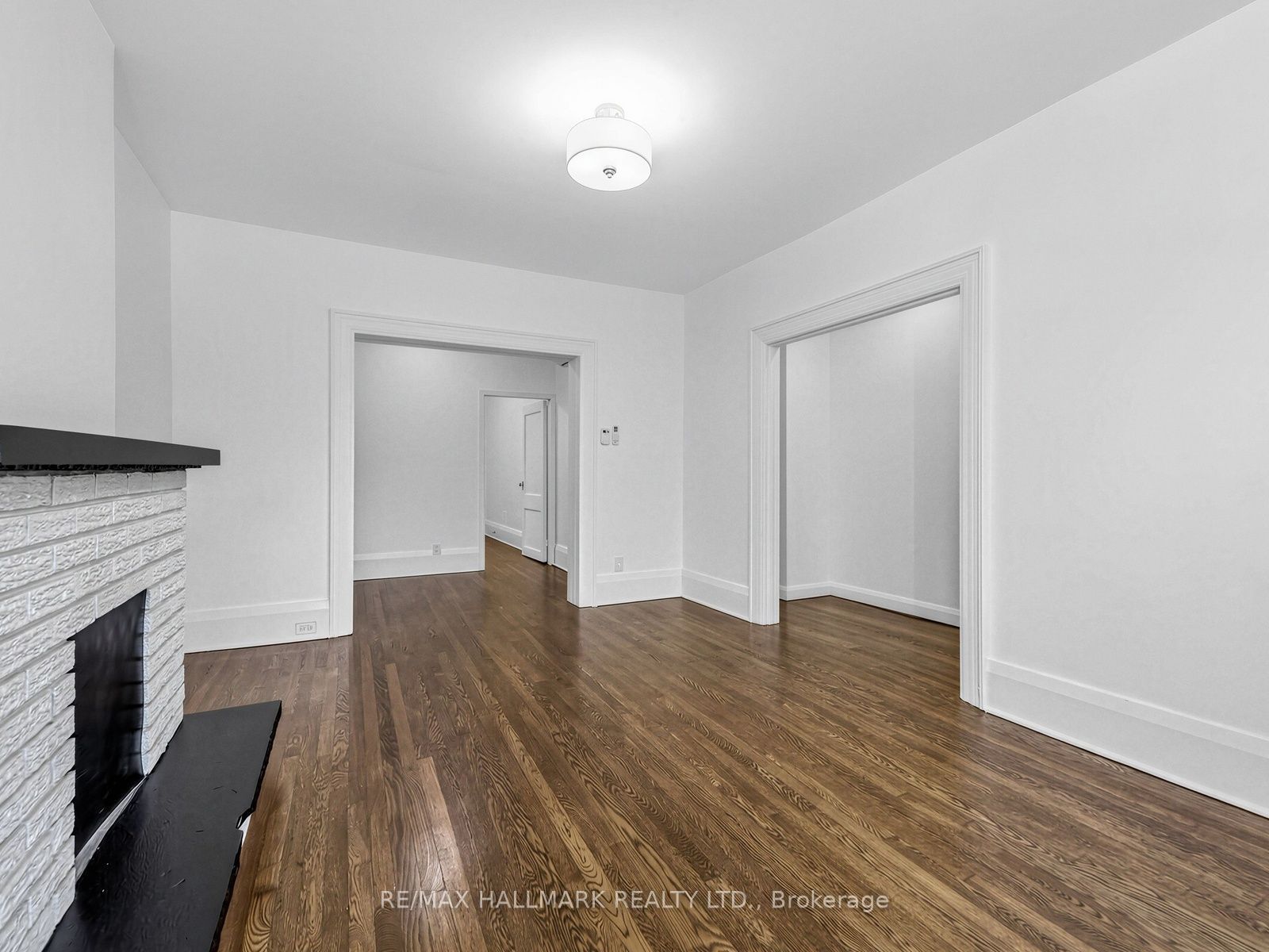 43 Highview Crescent 1 Property Photo 8