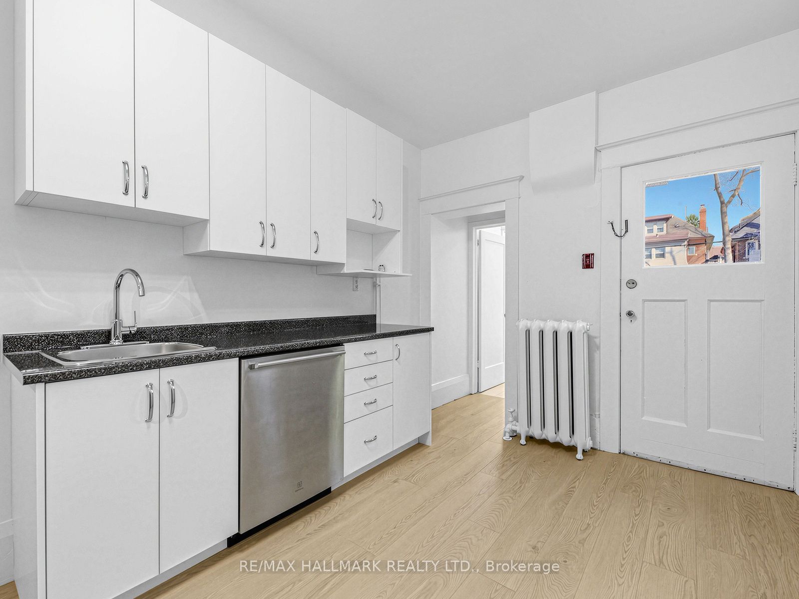 43 Highview Crescent 1 Property Photo 12