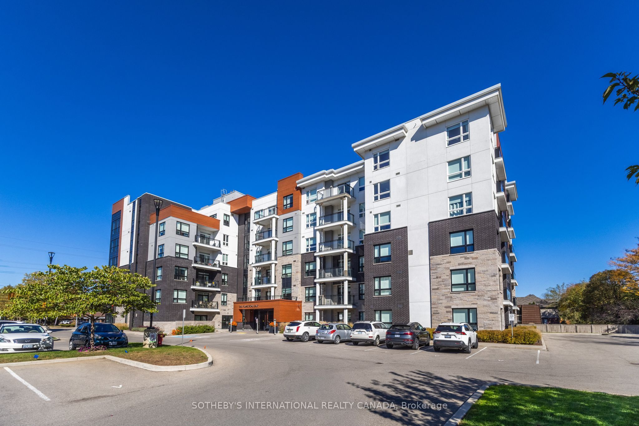 340 Plains Road E 608