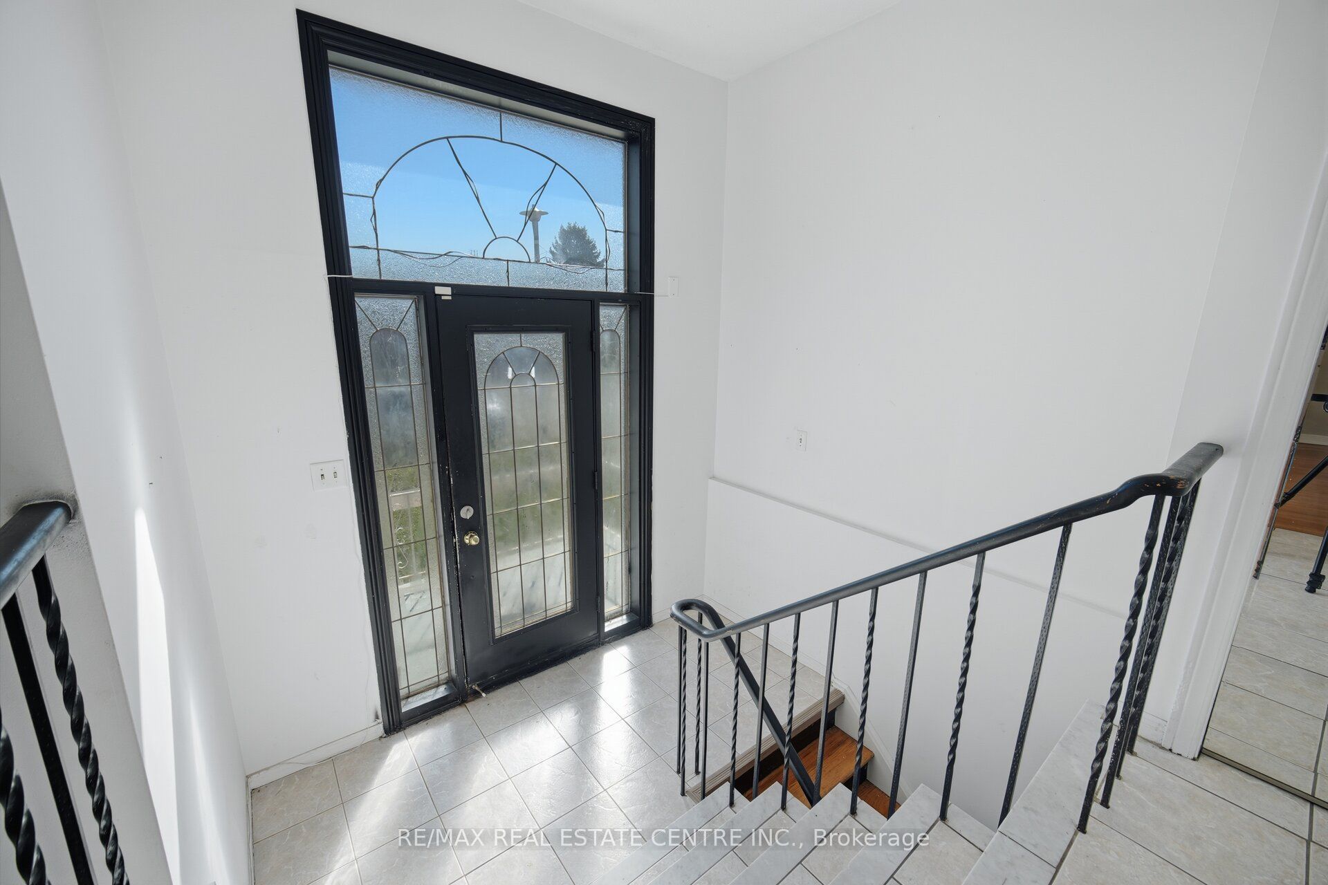 10 Major Oaks Drive Property Photo 8