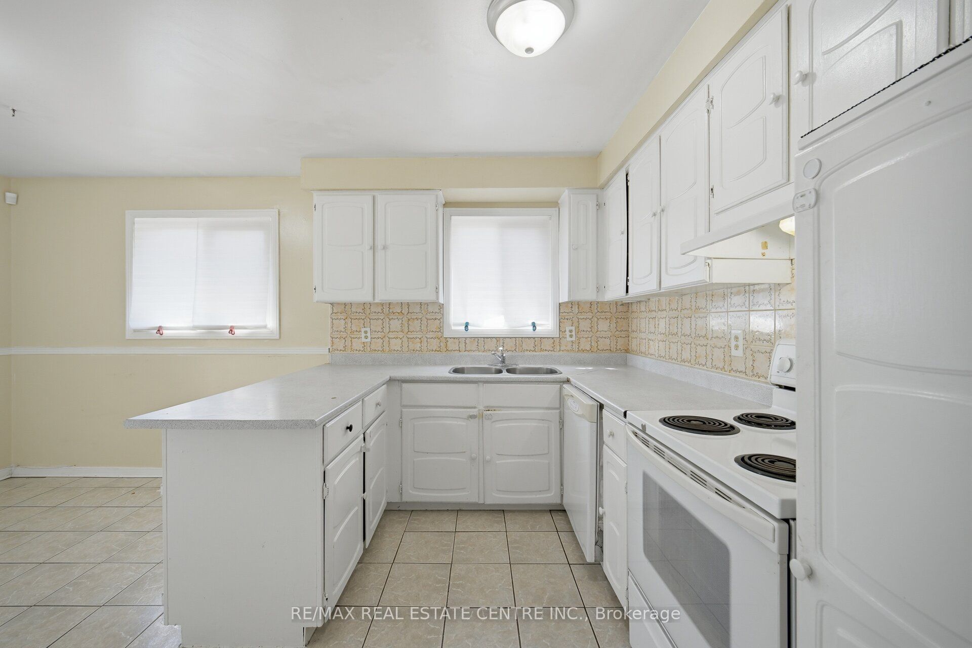 10 Major Oaks Drive Property Photo 17