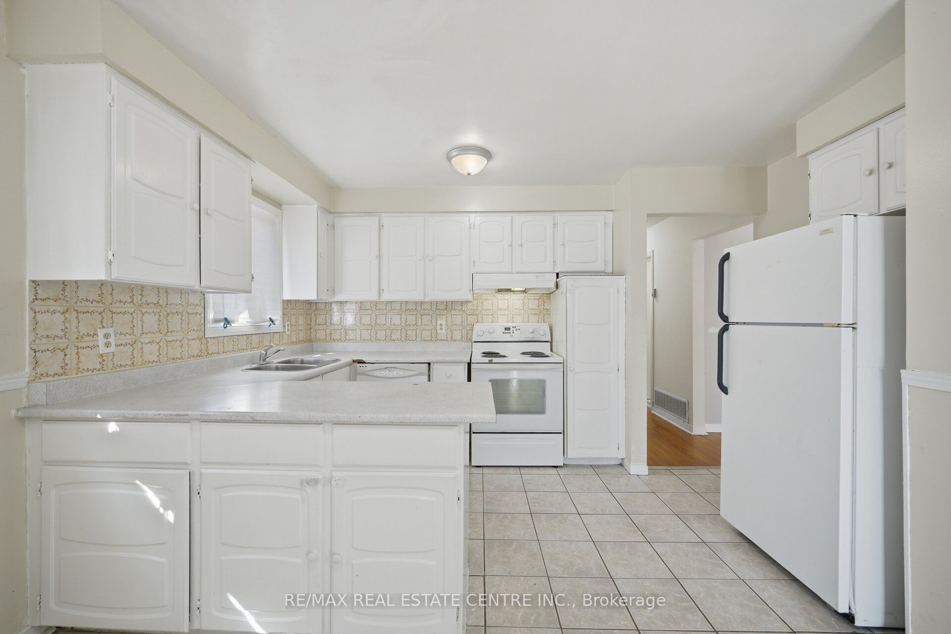 10 Major Oaks Drive Property Photo 19