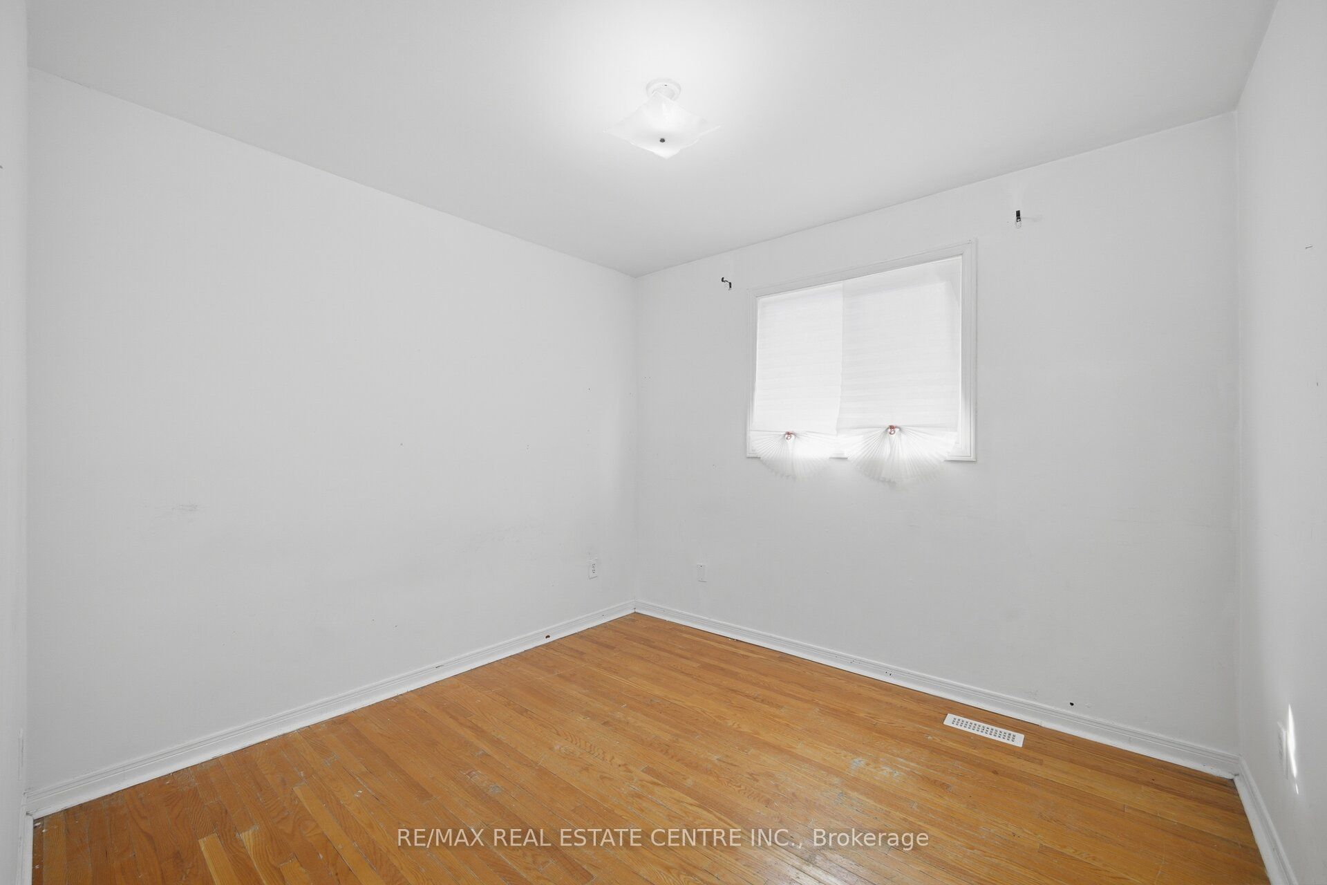 10 Major Oaks Drive Property Photo 23