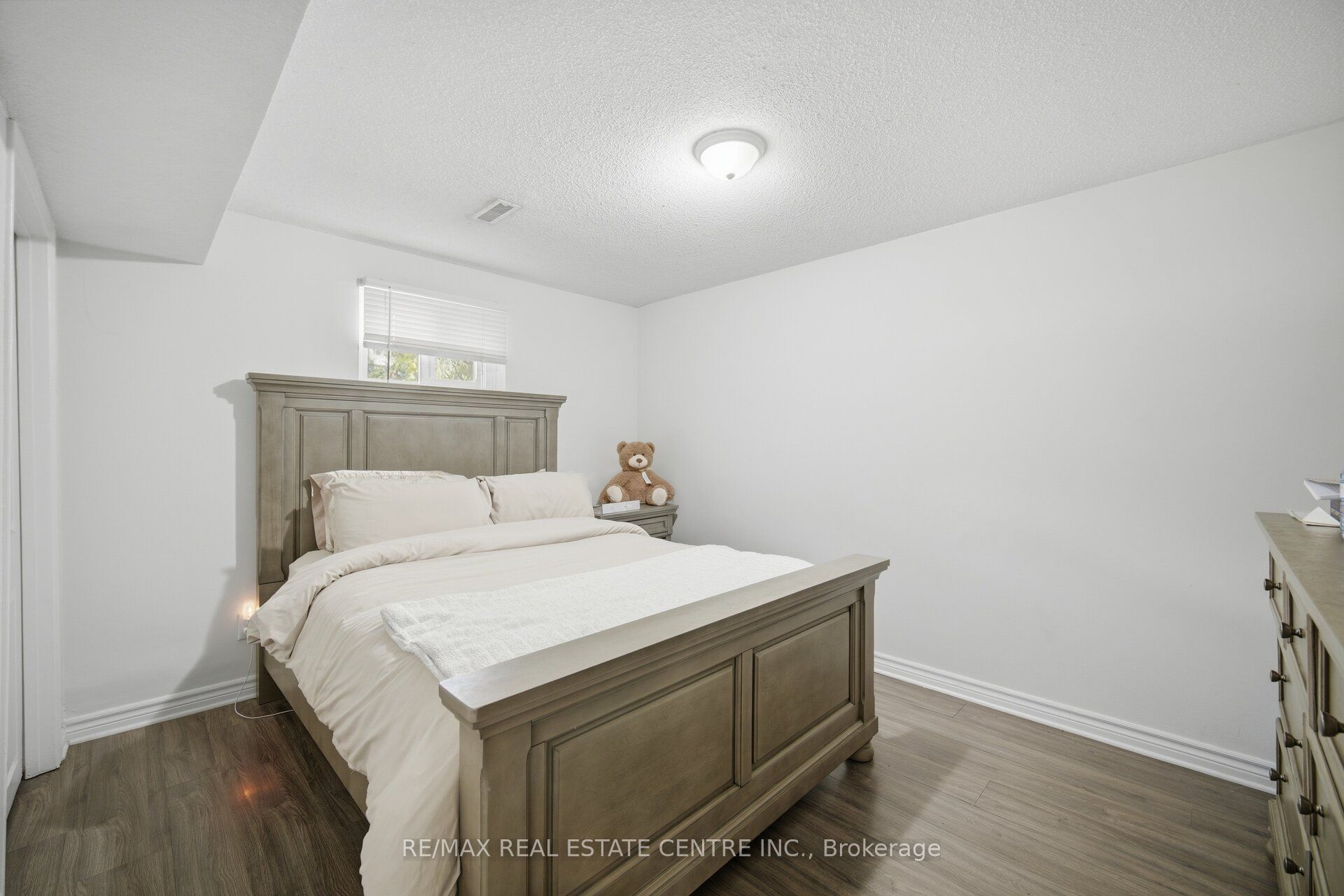 10 Major Oaks Drive Property Photo 33