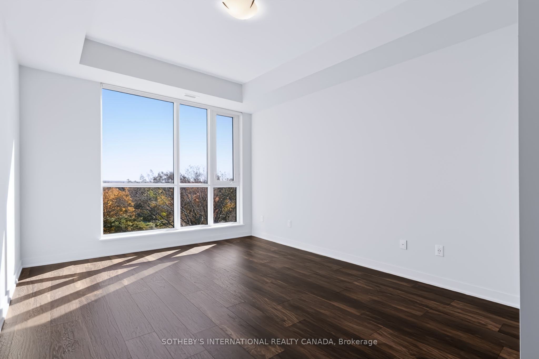 340 Plains Road E 608 Property Photo 22