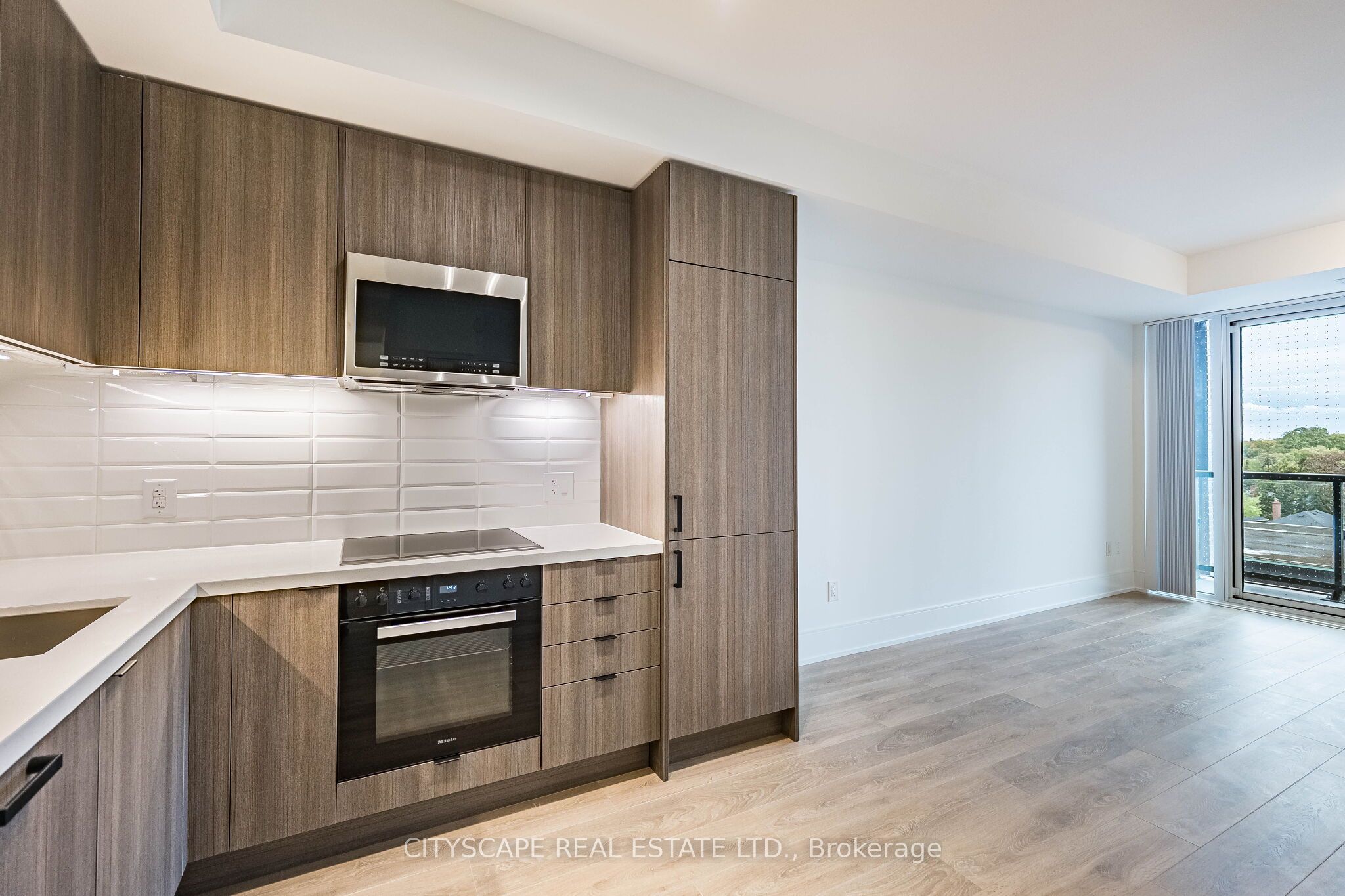 2450 Bloor Street W 316 Property Photo 14
