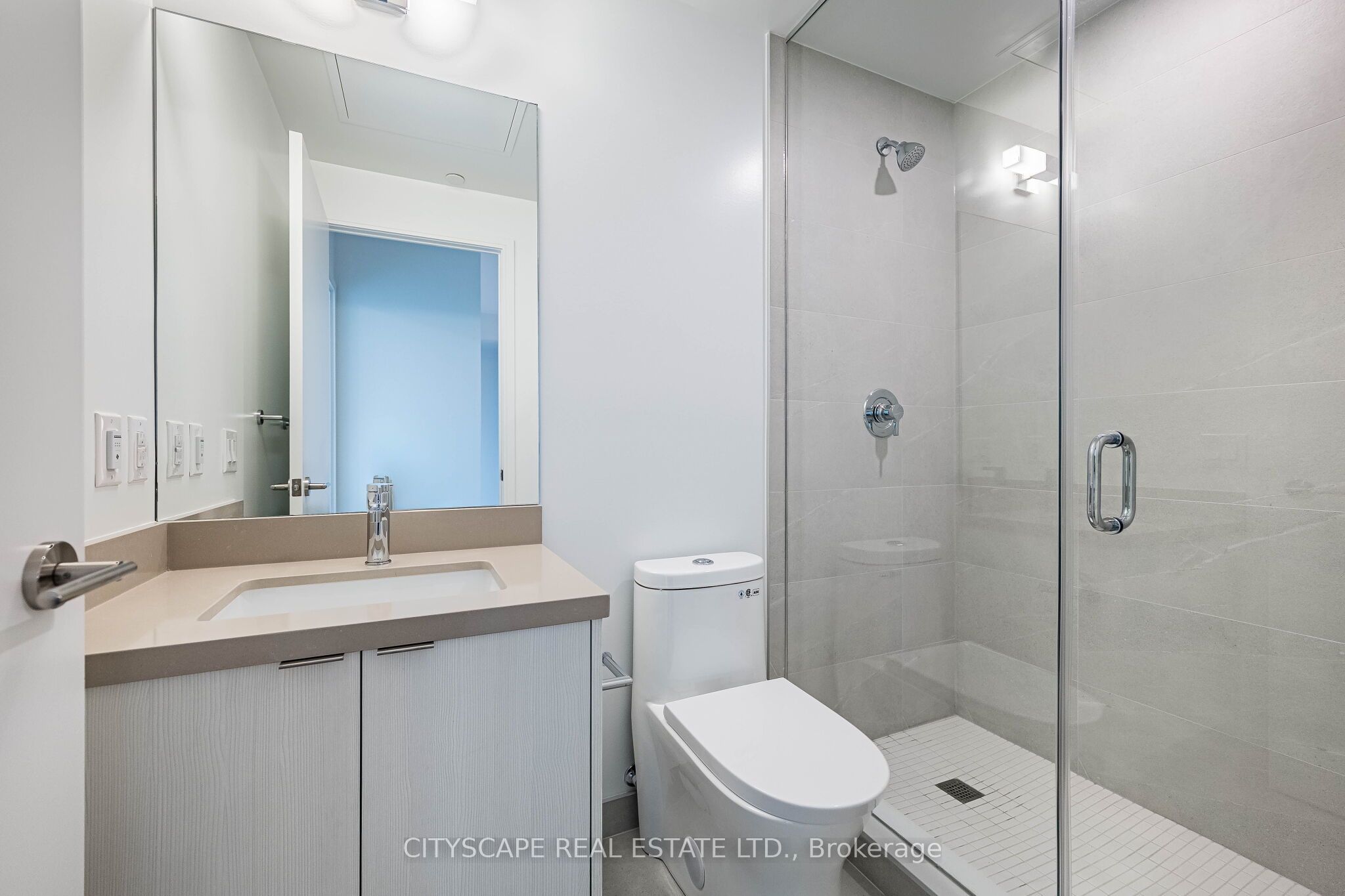2450 Bloor Street W 316 Property Photo 19