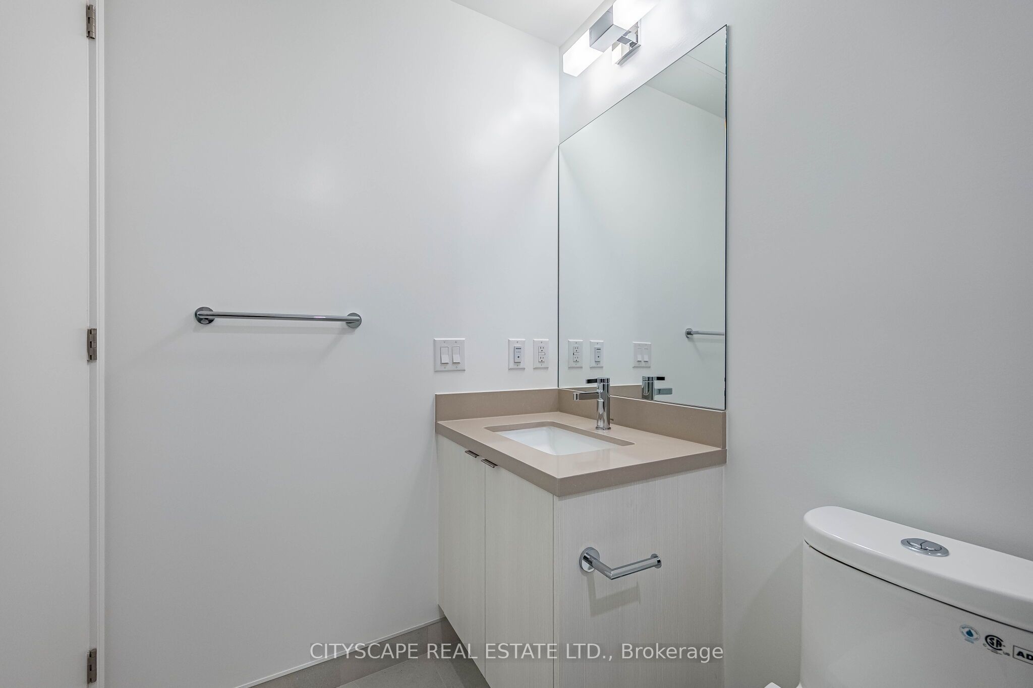 2450 Bloor Street W 316 Property Photo 20