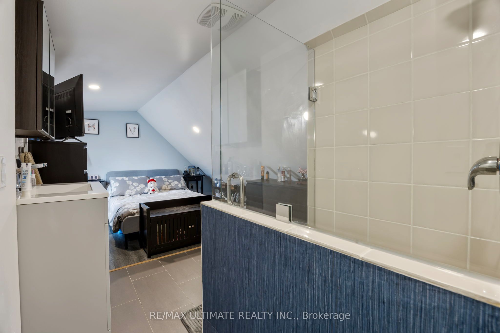 82 Beechwood Avenue Property Photo 14