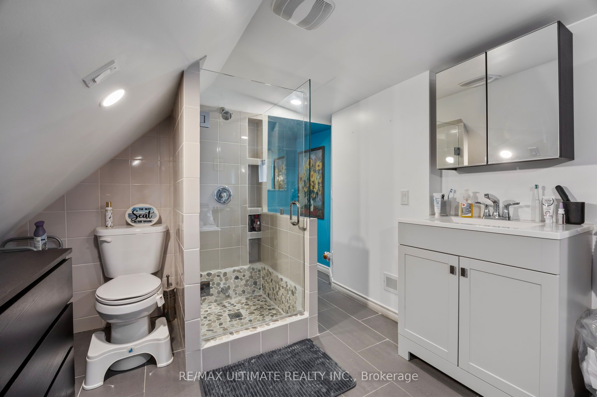 82 Beechwood Avenue Property Photo 17