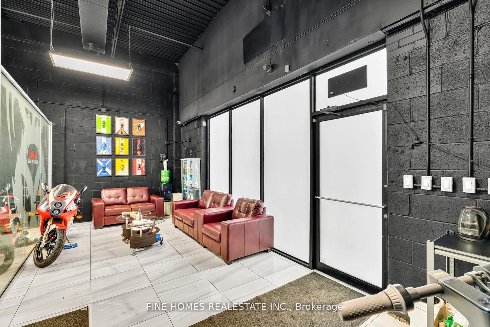 73 Alness Street 8 Property Photo 4