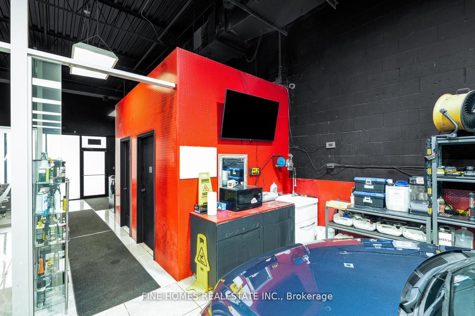 73 Alness Street 8 Property Photo 18