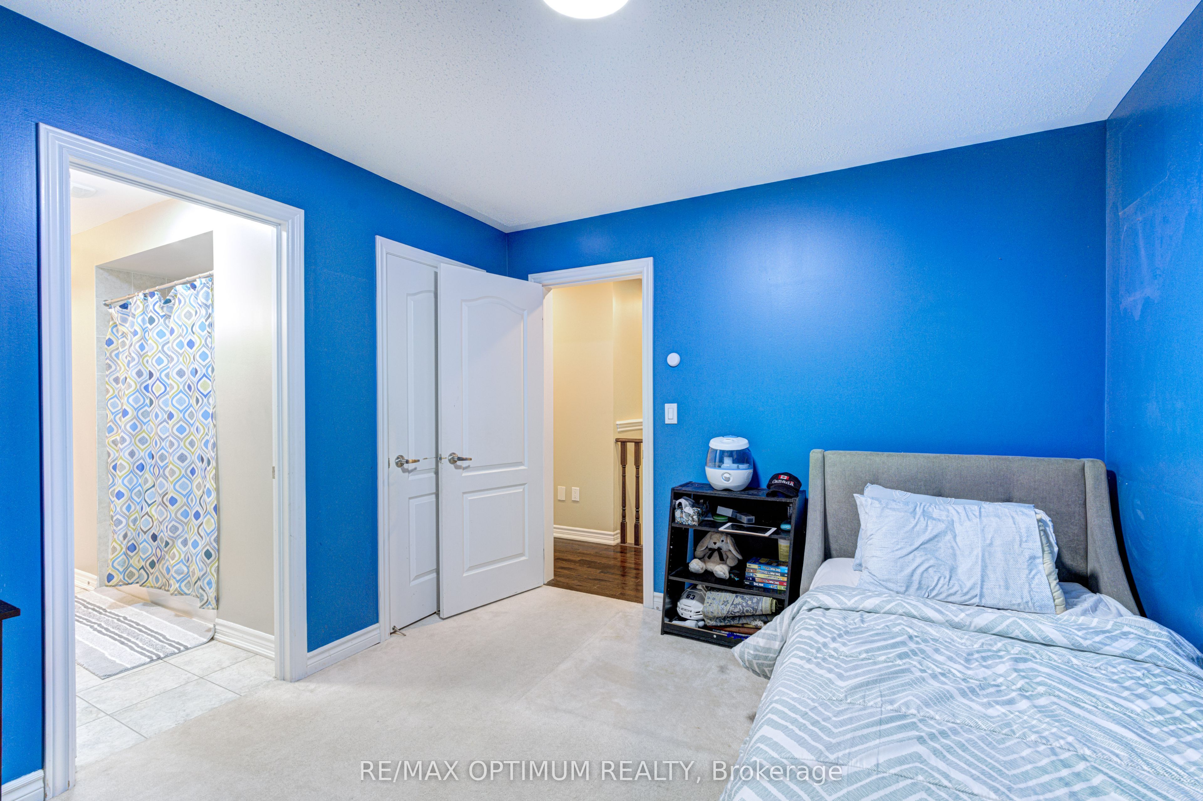 17 Elmcrest Drive Property Photo 33