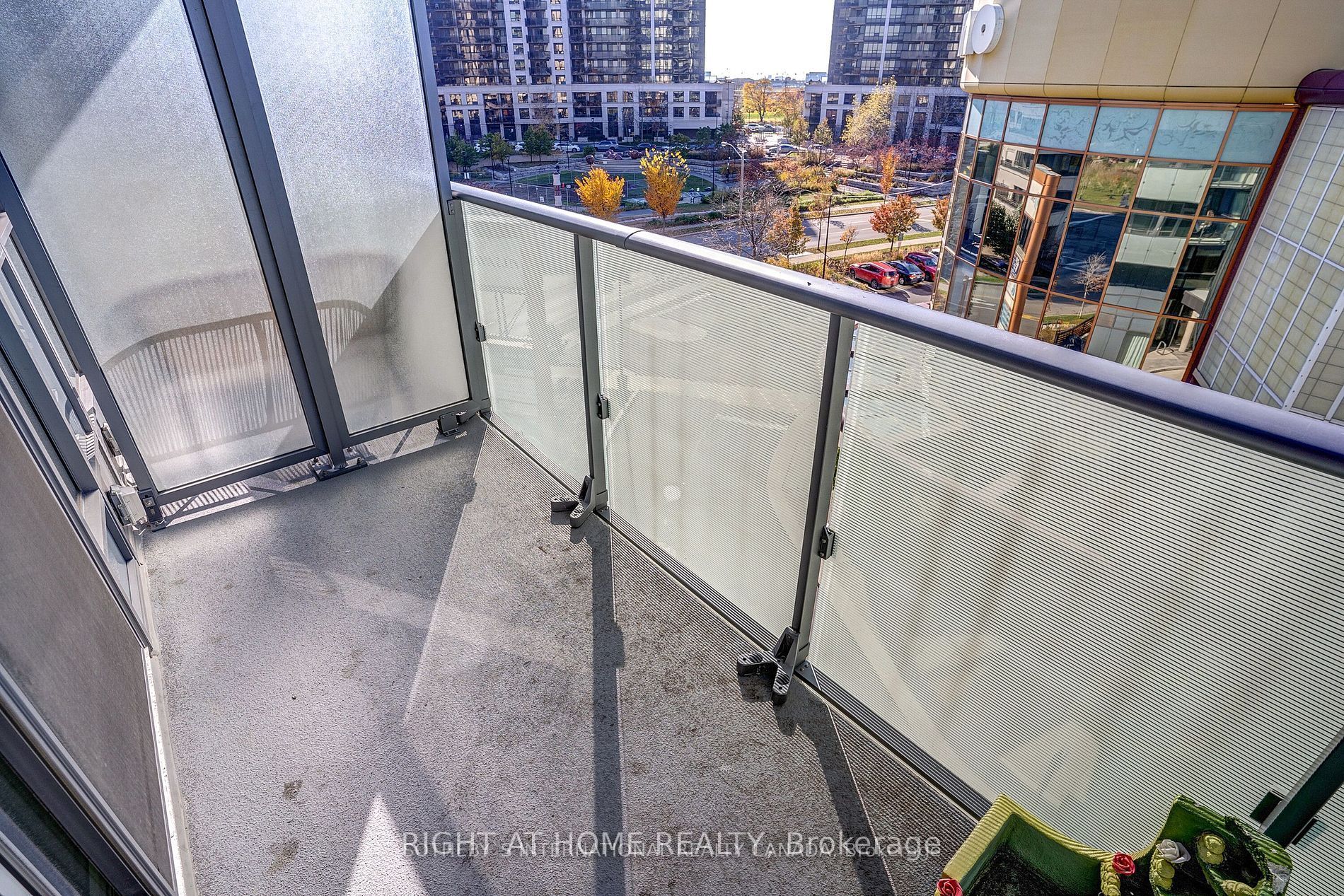 10 De Boers Drive 514 Property Photo 10