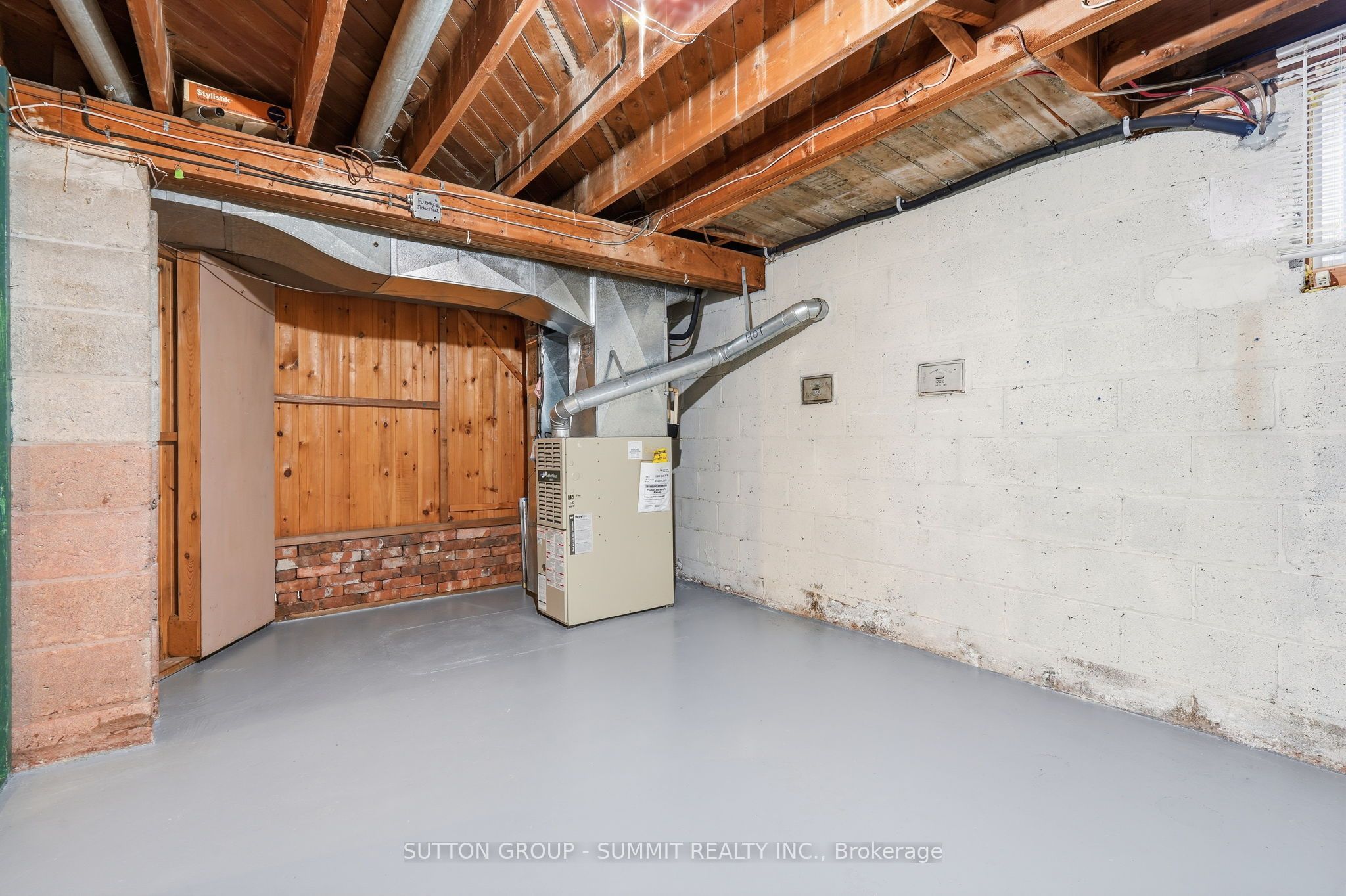 2117 Maplewood Drive Property Photo 29