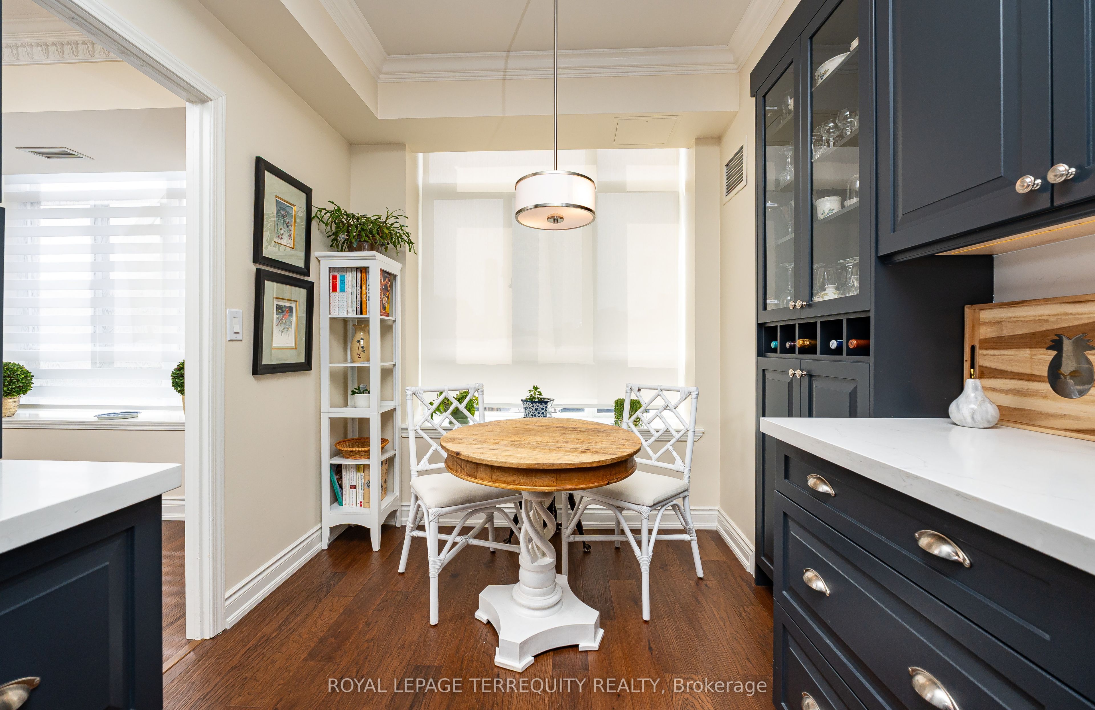 935 Royal York Road 407 Property Photo 16