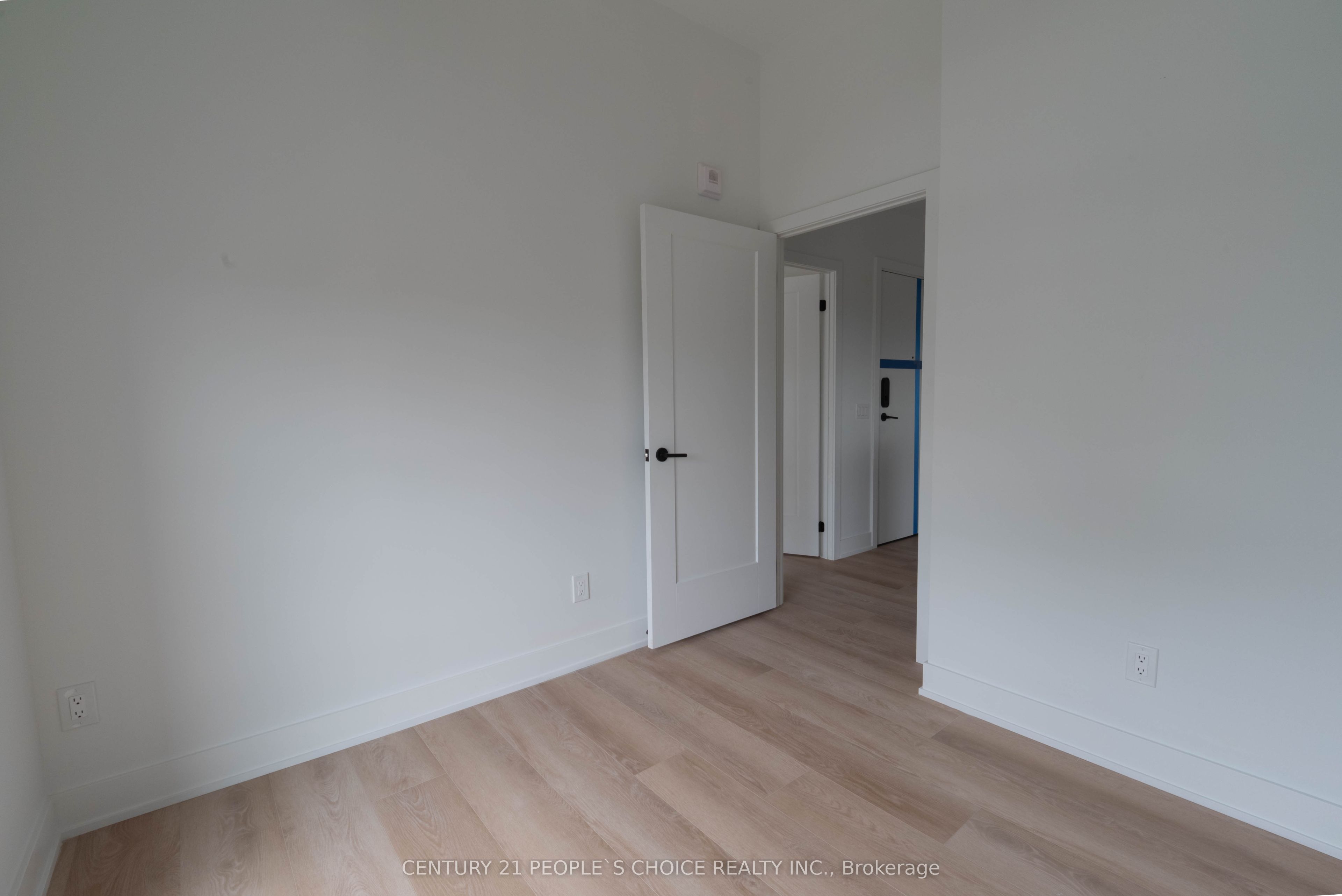 3008 William Cutmore Boulevard 707 Property Photo 15