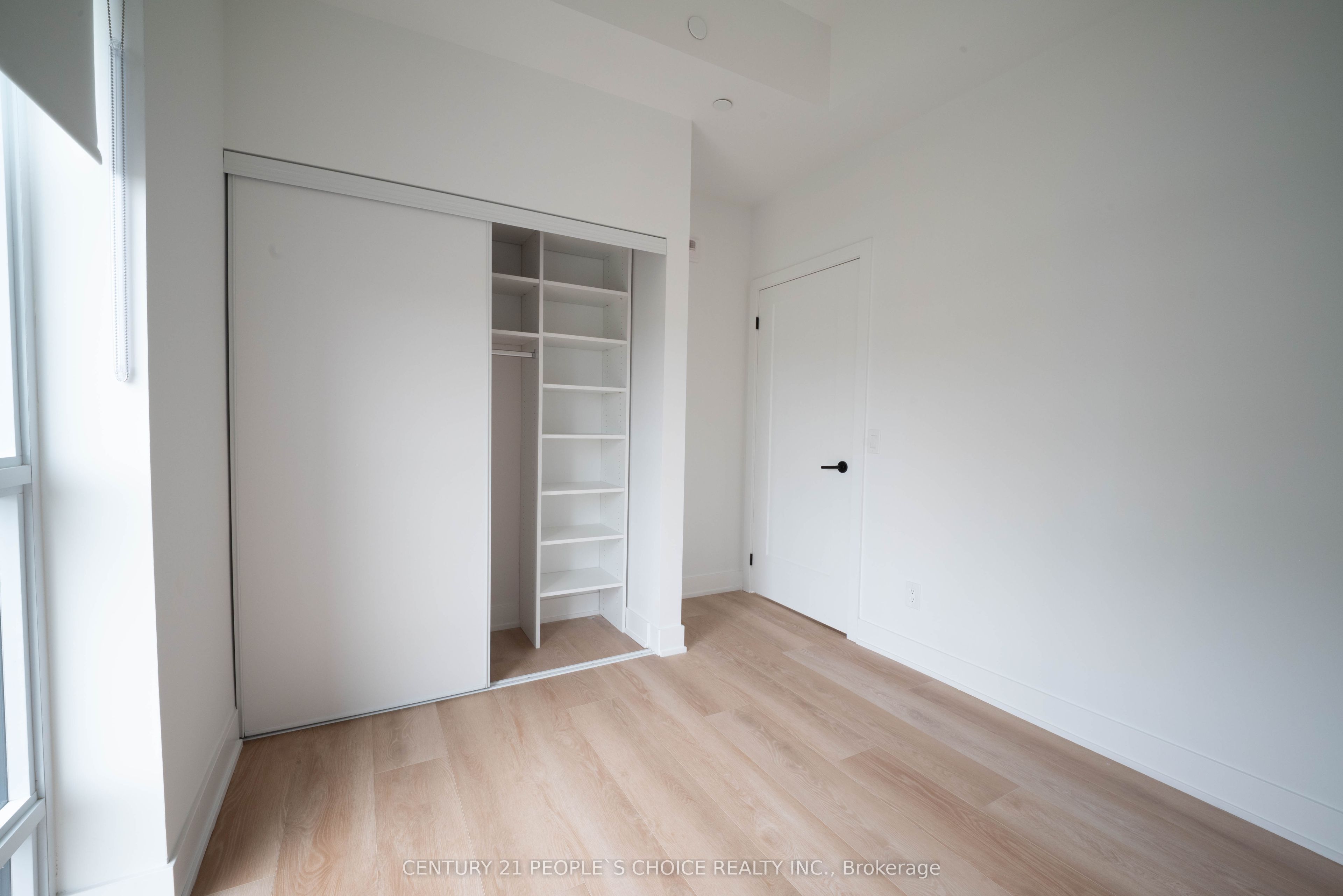 3008 William Cutmore Boulevard 707 Property Photo 17