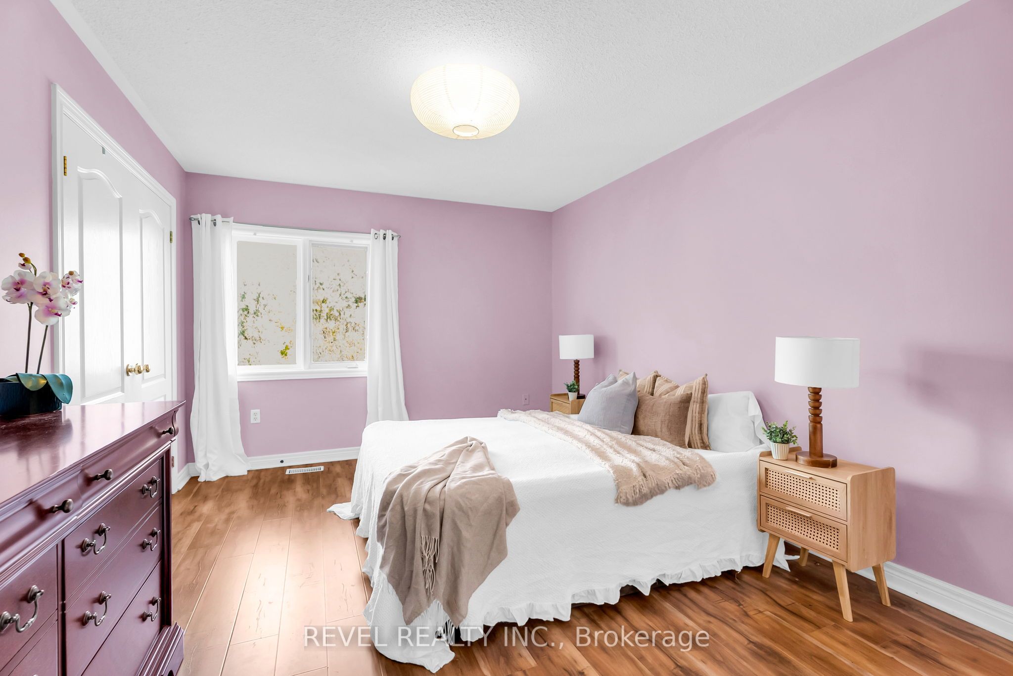 100 Pressed Brick Drive Property Photo 18