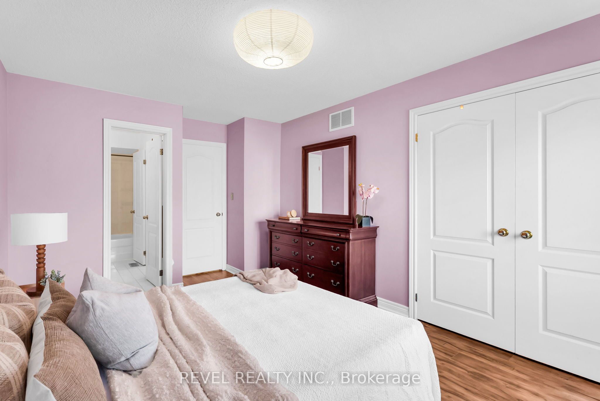 100 Pressed Brick Drive Property Photo 19