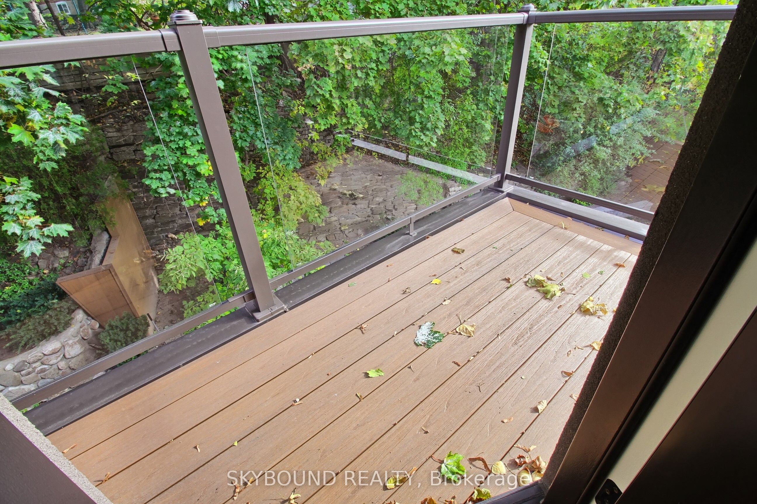 5 Hatton Court Property Photo 35