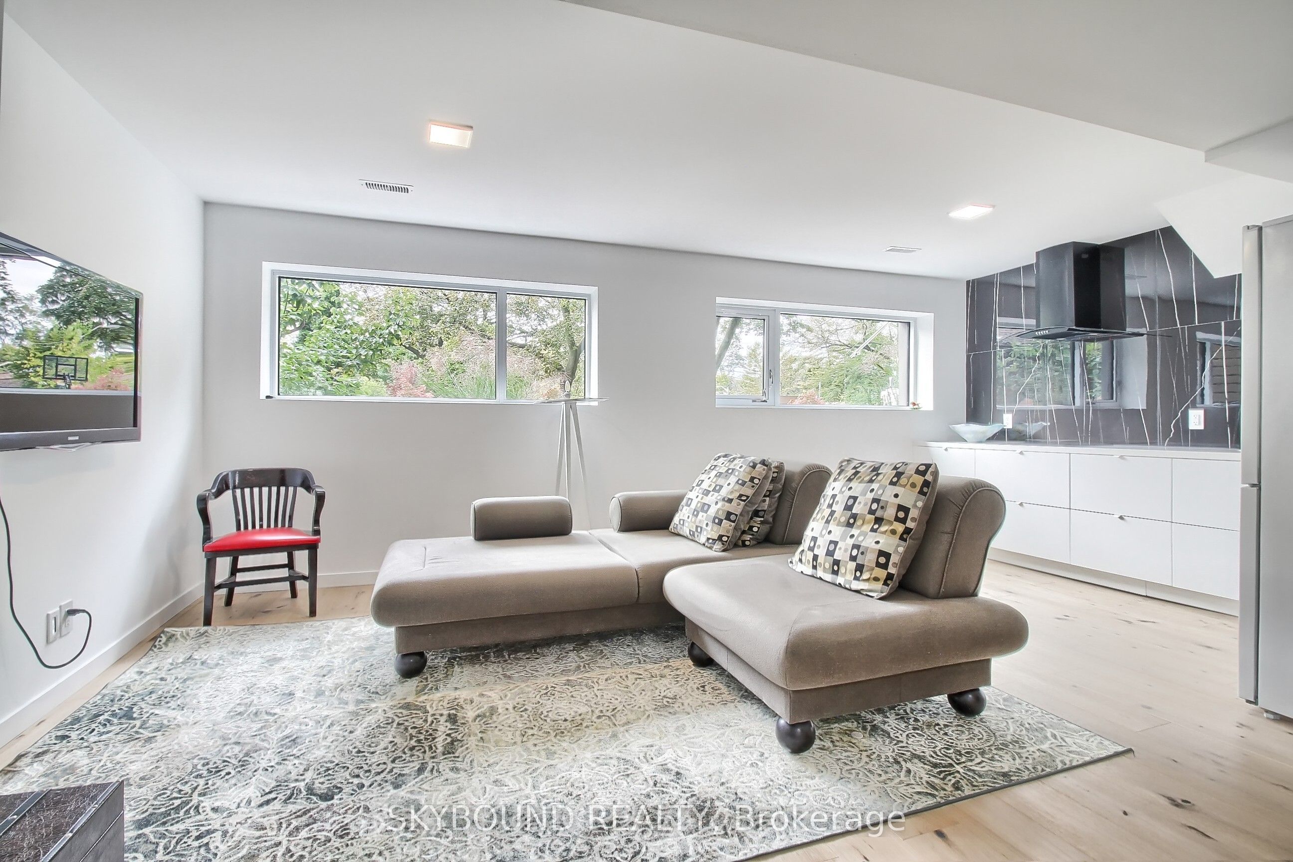 5 Hatton Court Property Photo 41