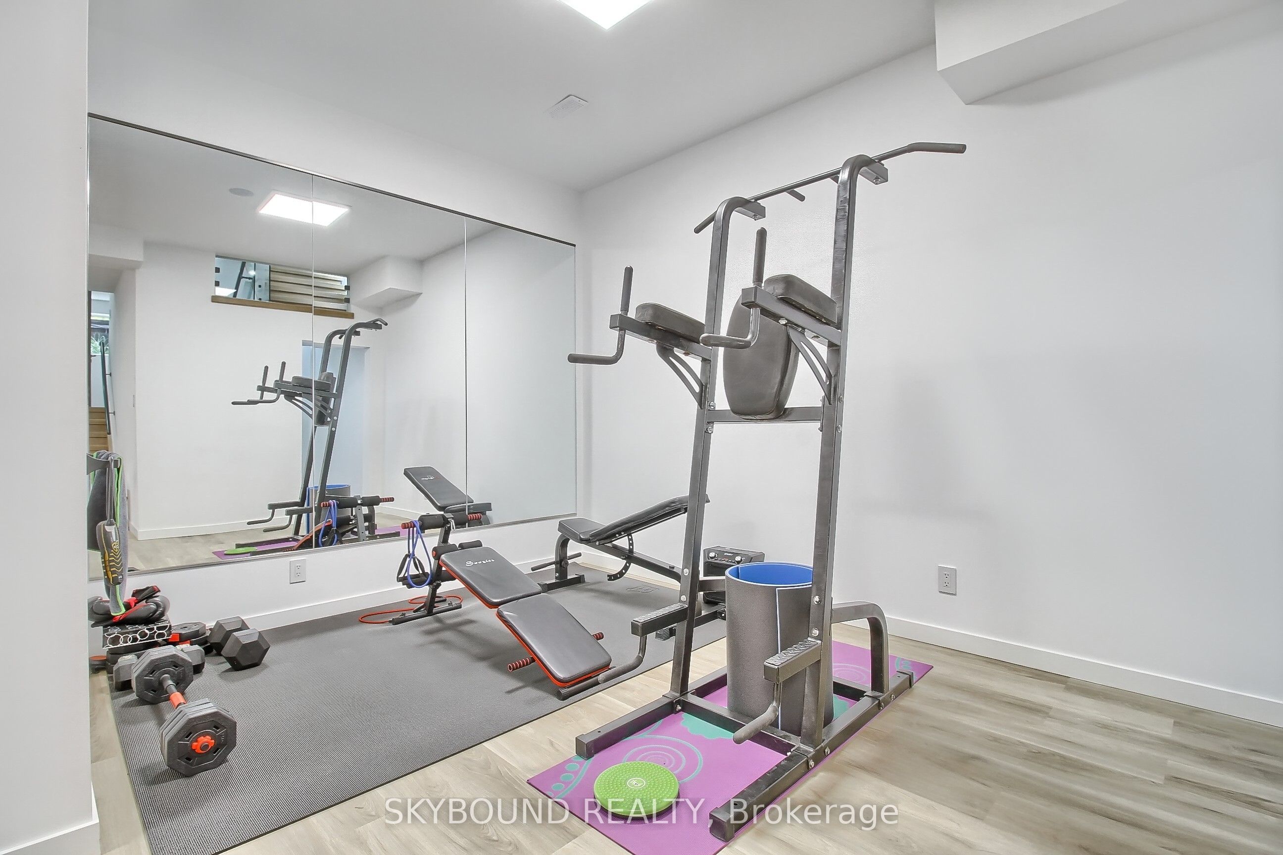 5 Hatton Court Property Photo 42