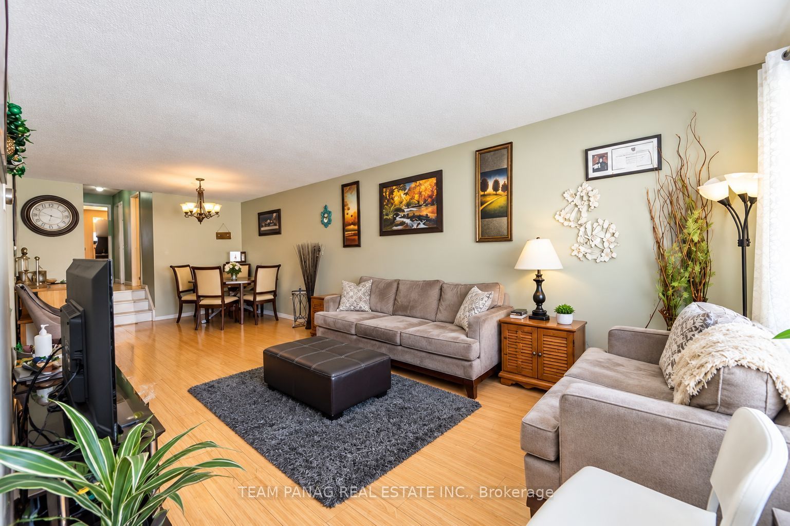 63 Archdekin Drive Property Photo 1