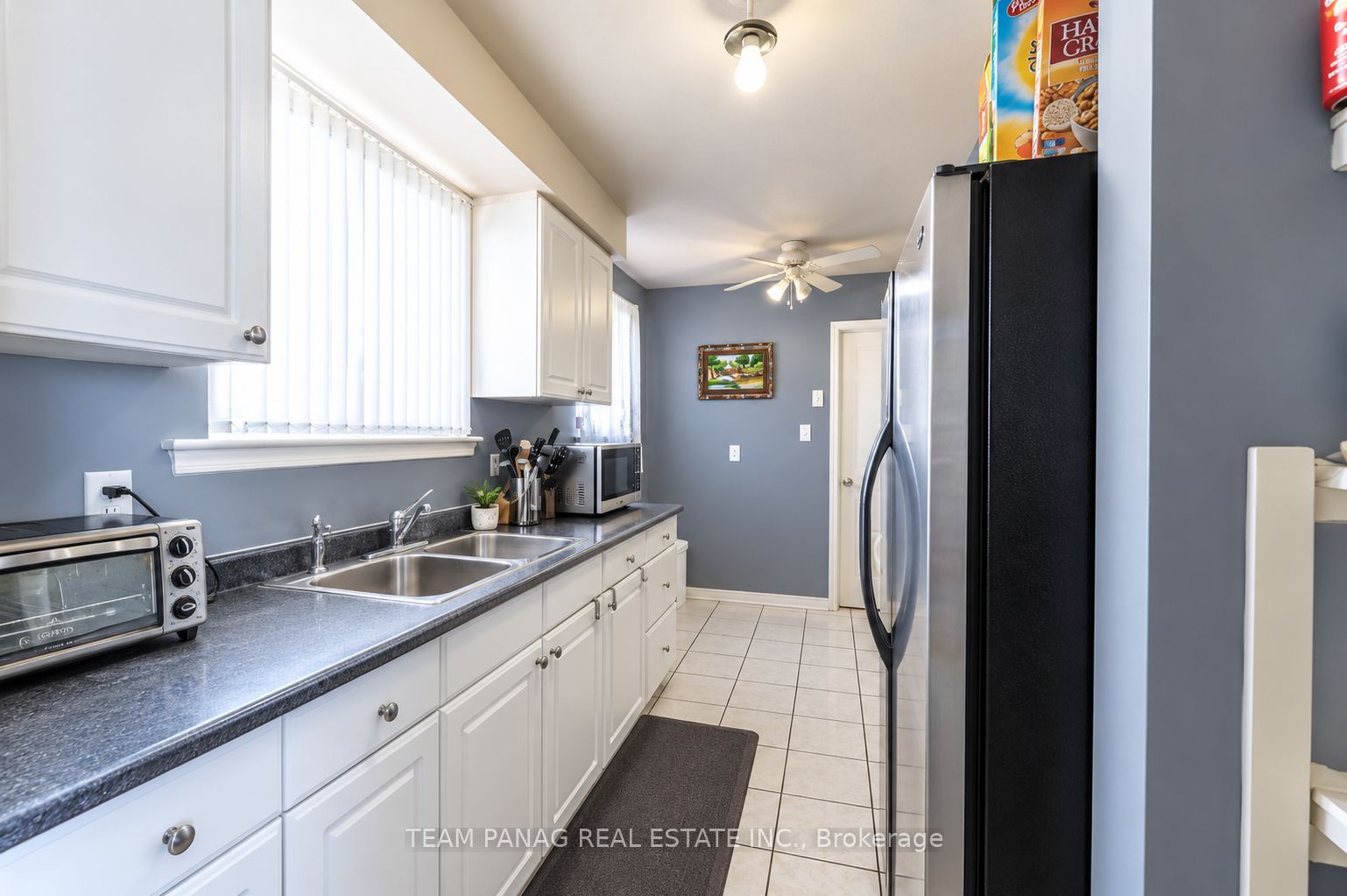 63 Archdekin Drive Property Photo 3
