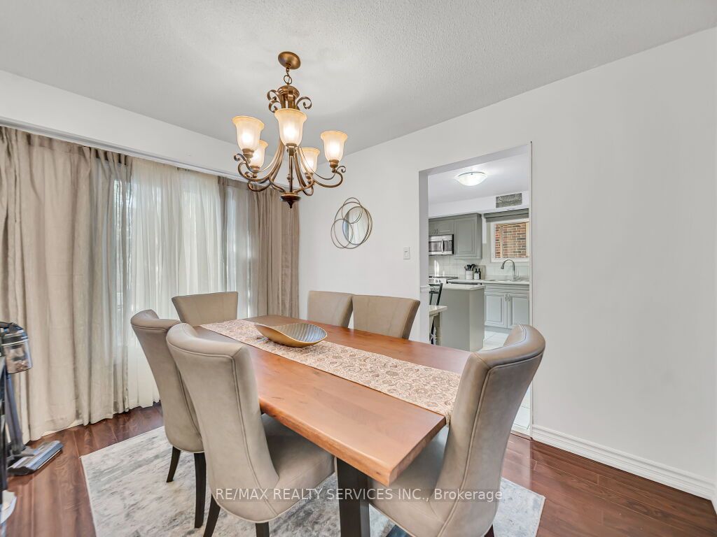 158 Fanshawe Drive Property Photo 12