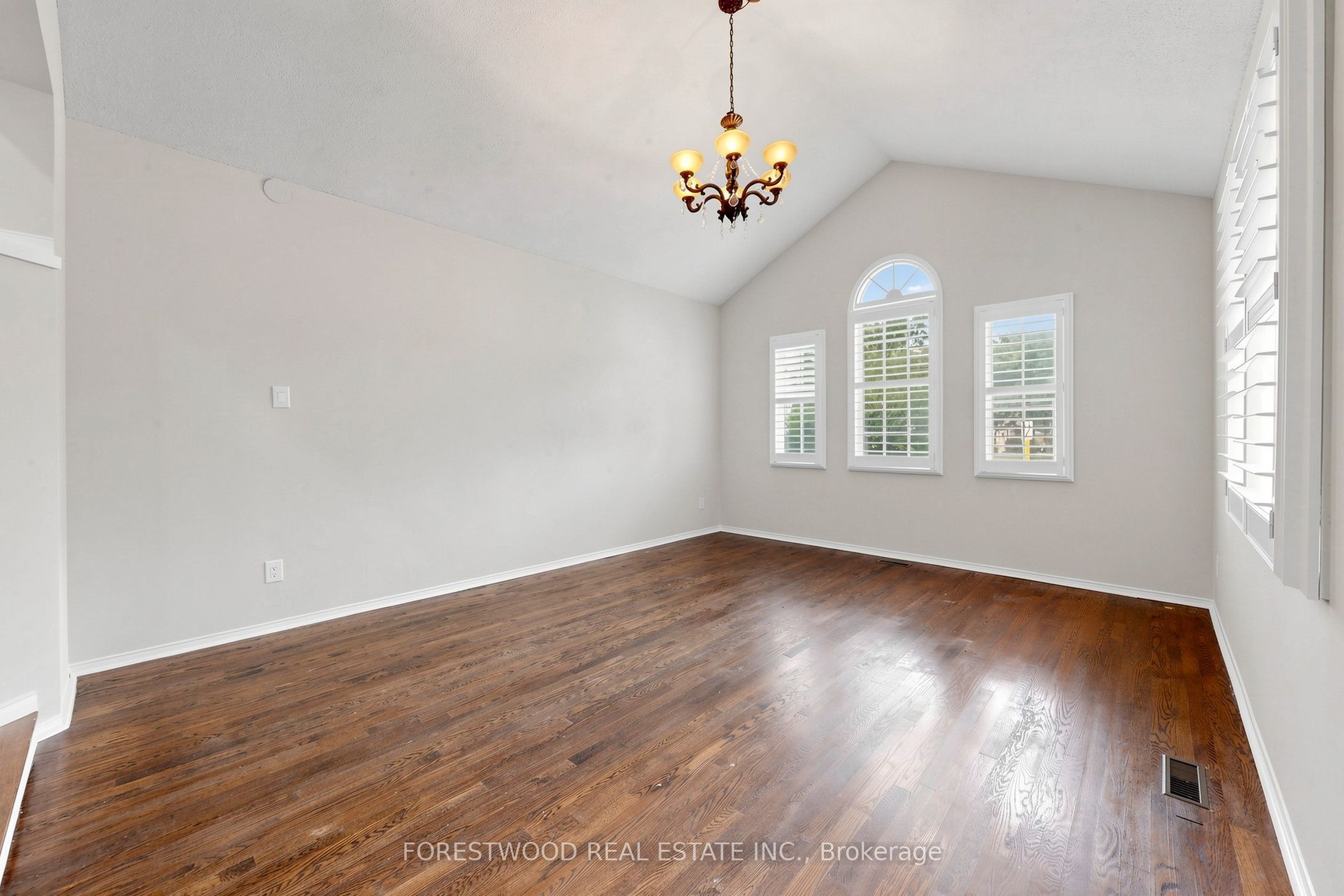 4616 Inverness Boulevard Property Photo 6
