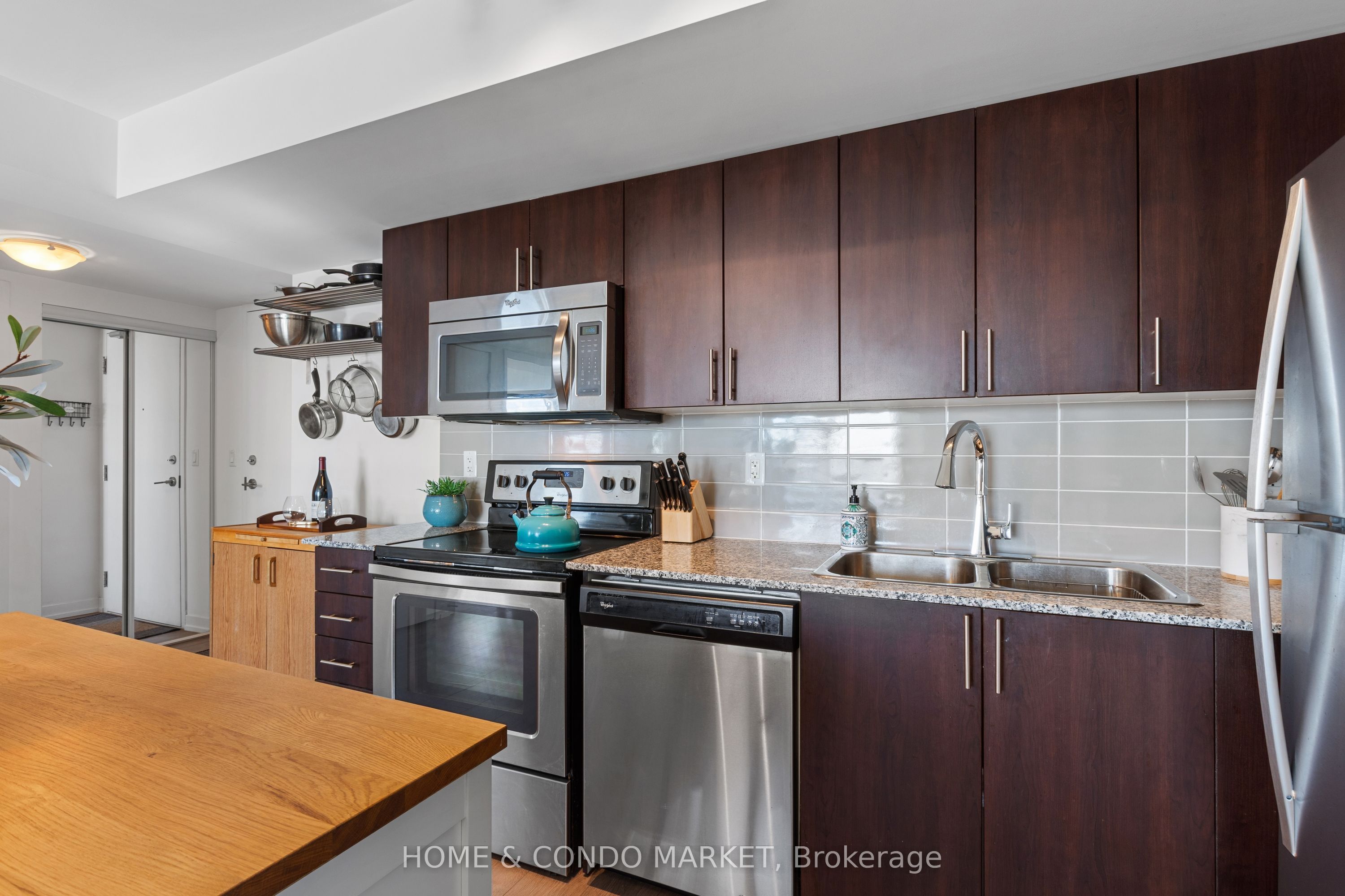 1410 Dupont Street 2404 Property Photo 13