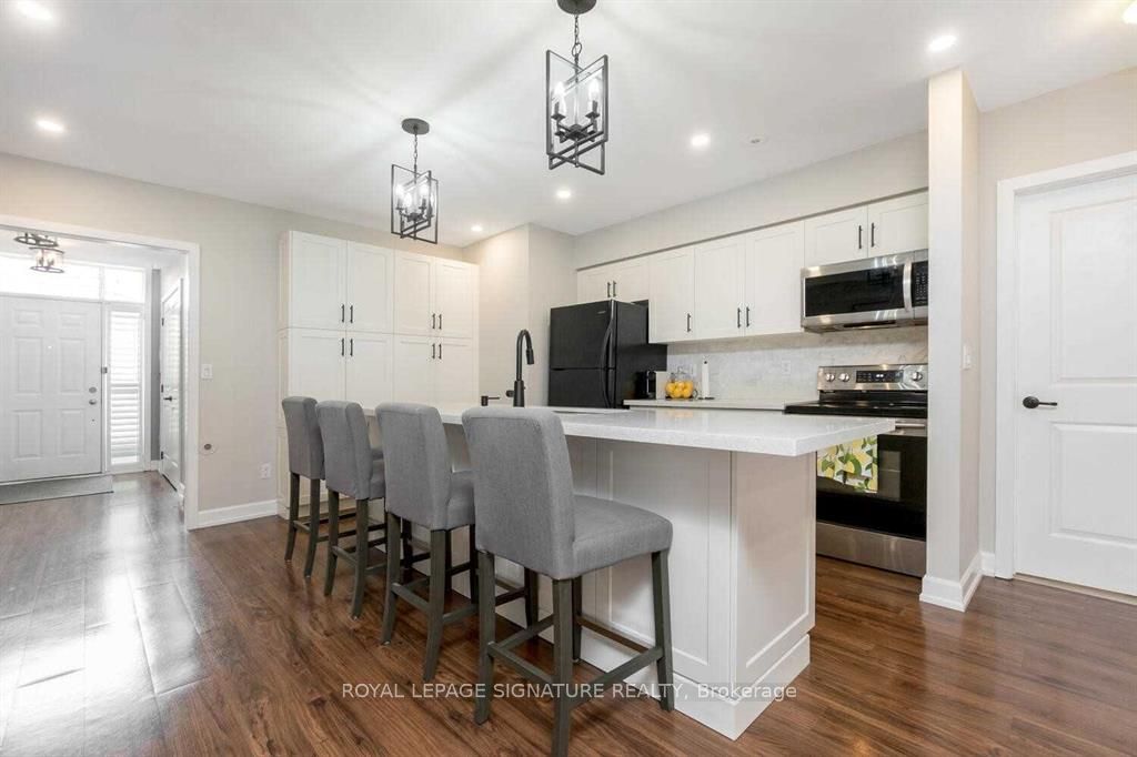 3400 Lake Shore Boulevard W 102 Property Photo 10