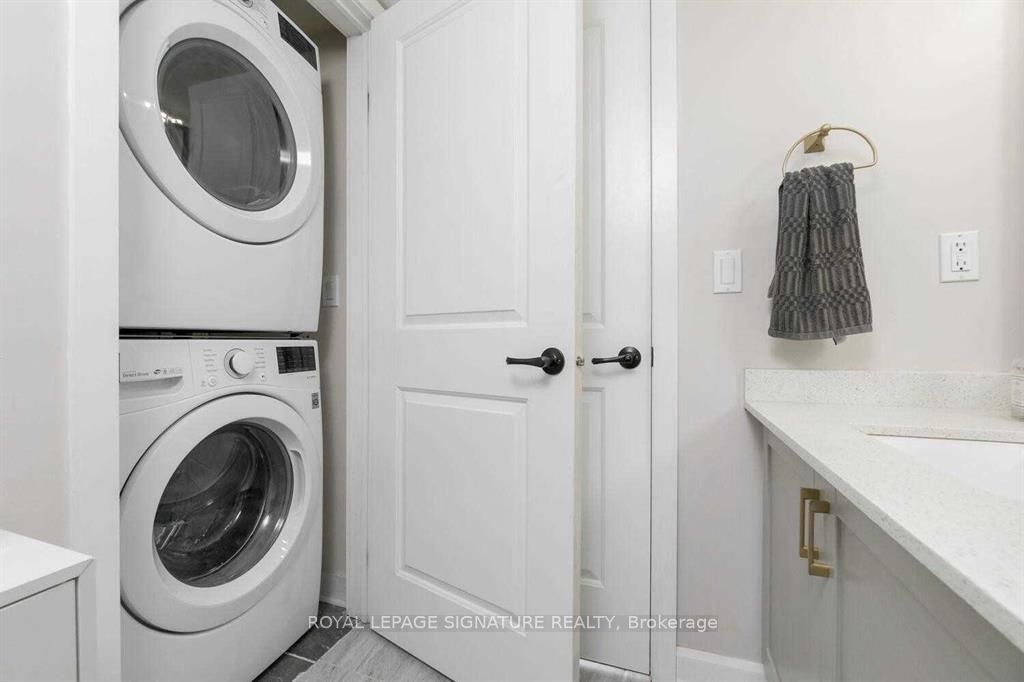 3400 Lake Shore Boulevard W 102 Property Photo 25