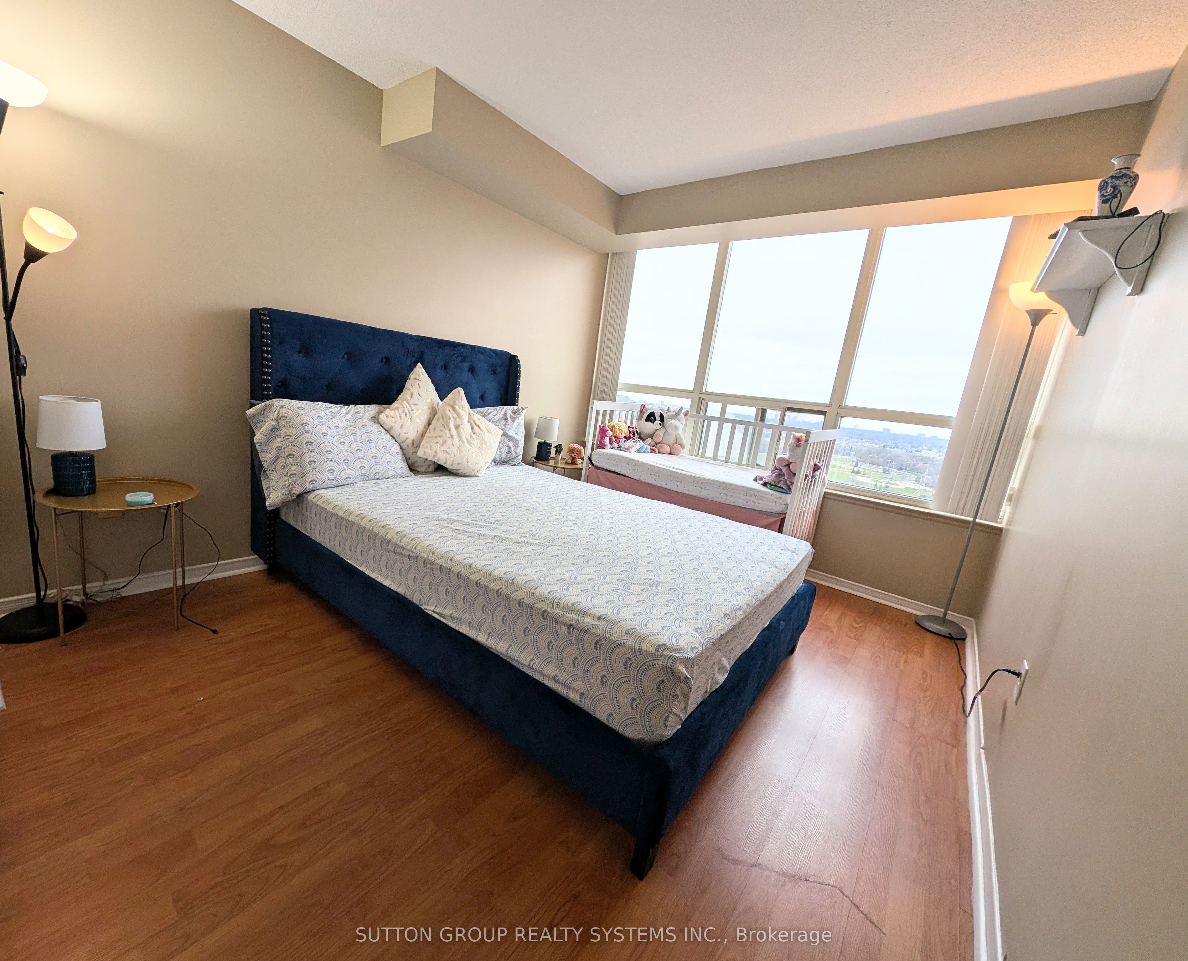 400 Webb Drive 2201 Property Photo 8