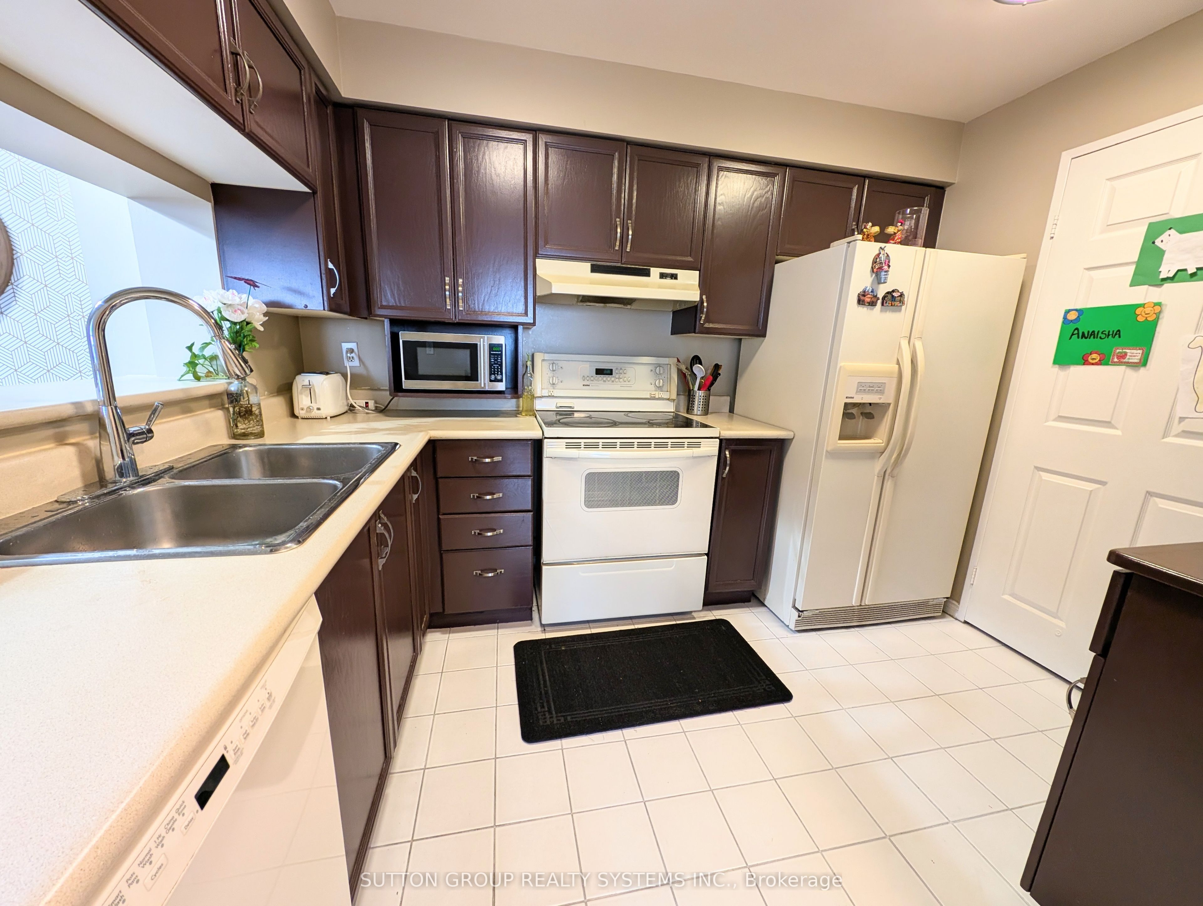 400 Webb Drive 2201 Property Photo 11