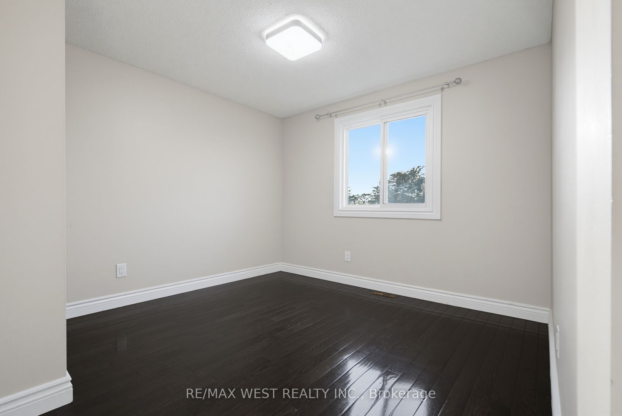 24 Primrose Crescent Property Photo 15