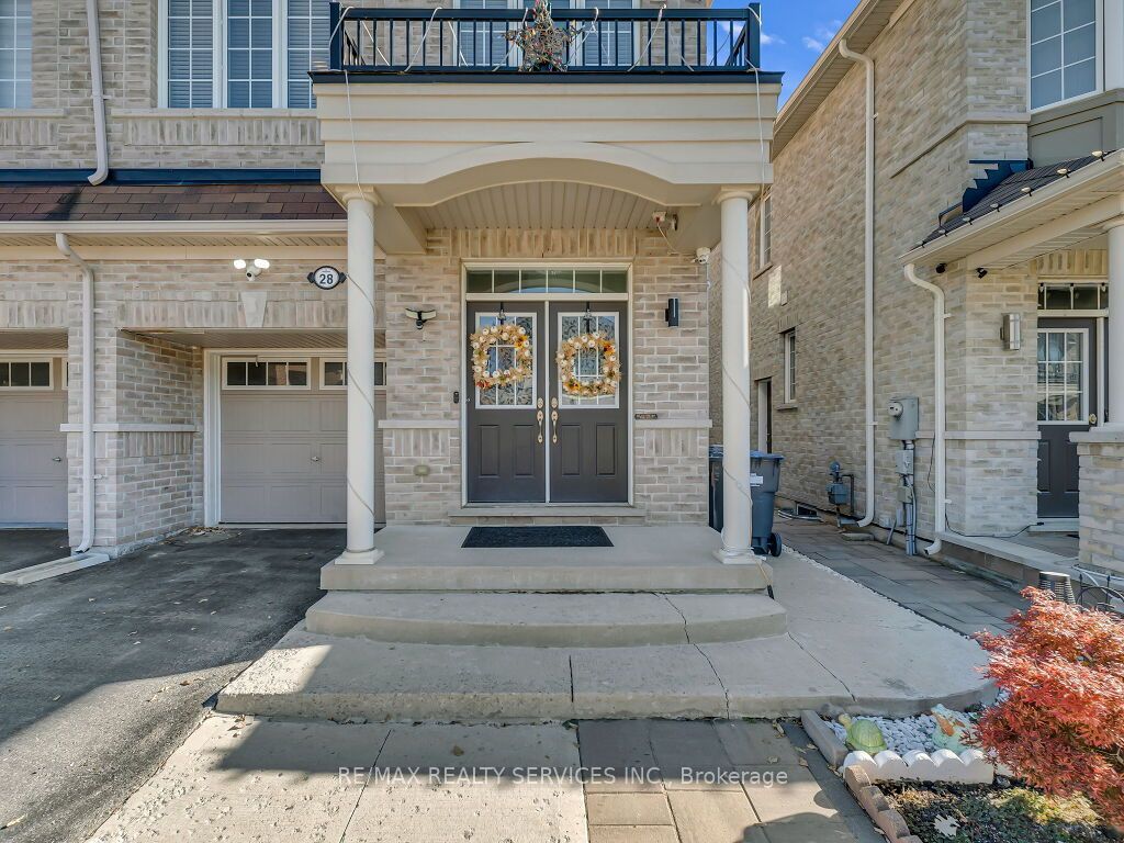 28 Zanetta Crescent Property Photo 5