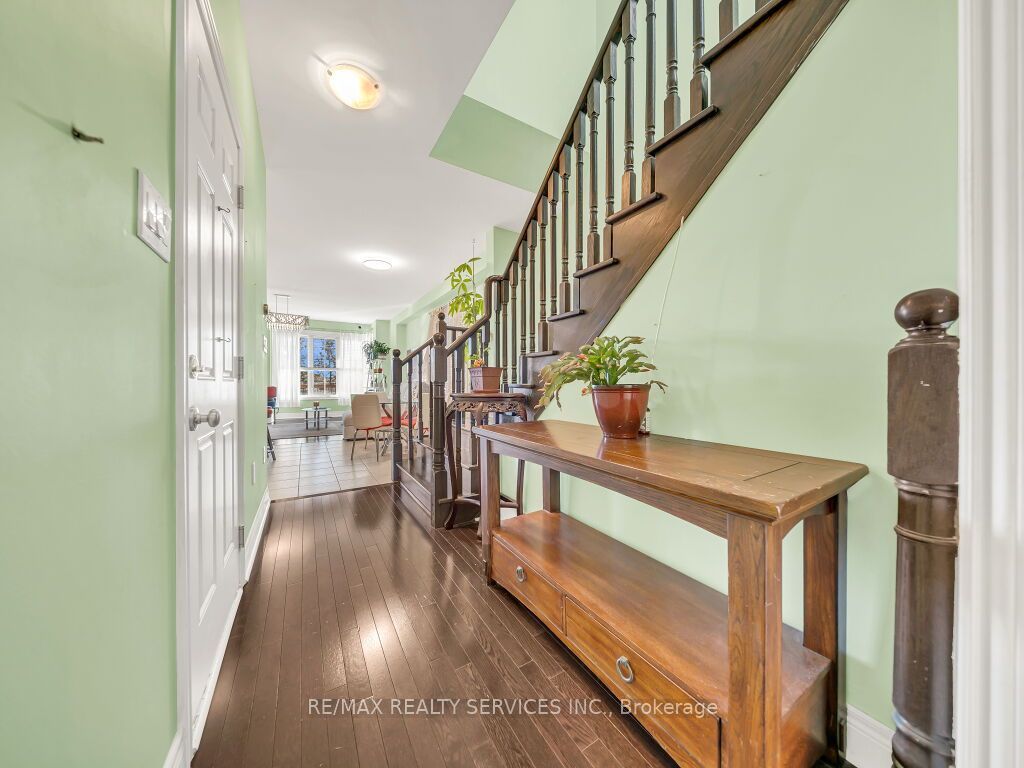28 Zanetta Crescent Property Photo 8