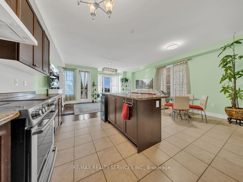 28 Zanetta Crescent Property Photo 13