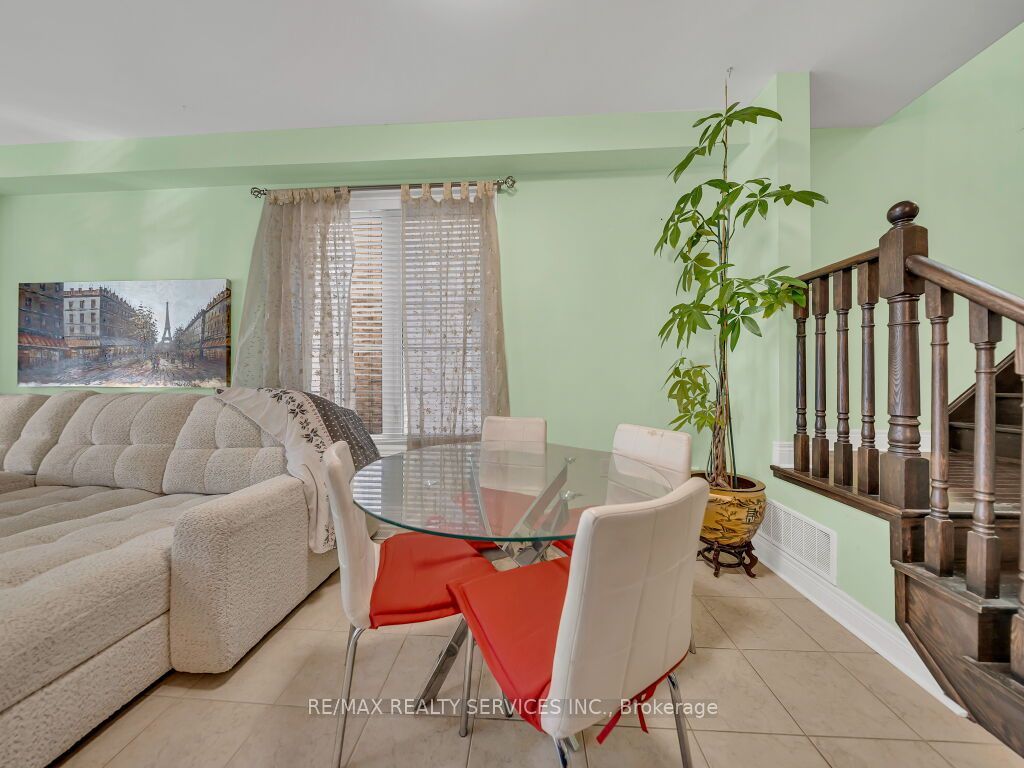 28 Zanetta Crescent Property Photo 18