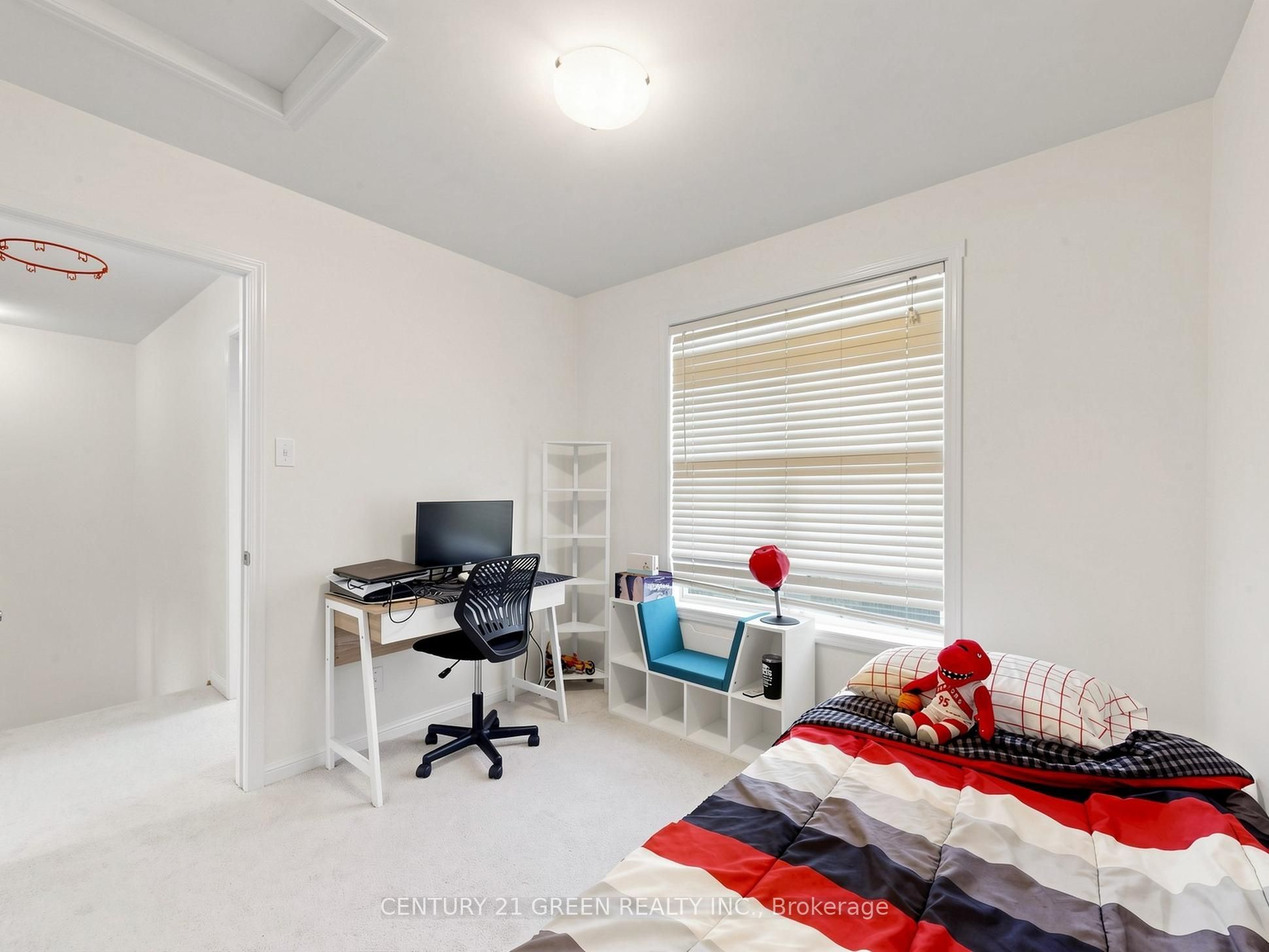 821 Bennett Boulevard Property Photo 19