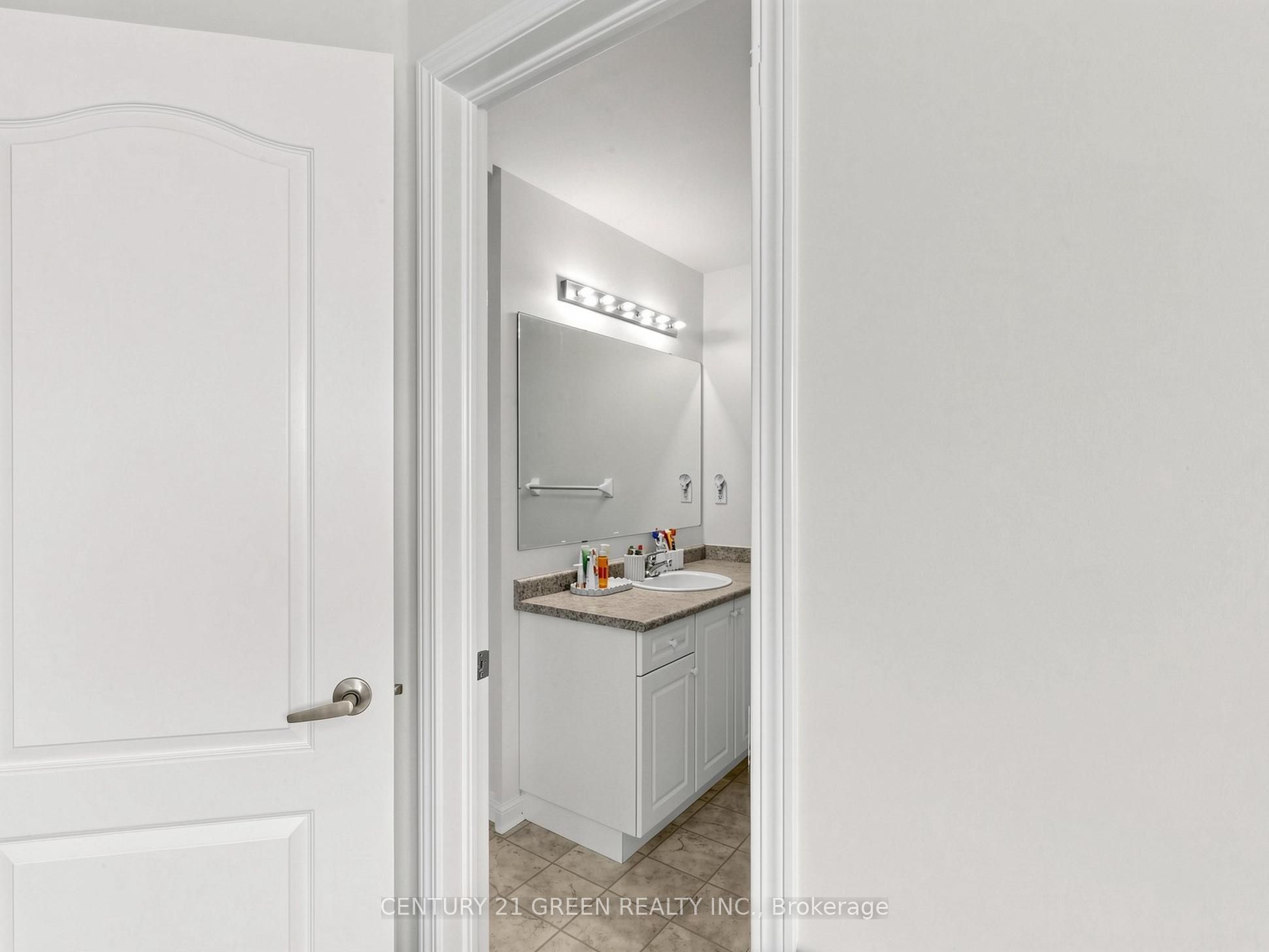 821 Bennett Boulevard Property Photo 24