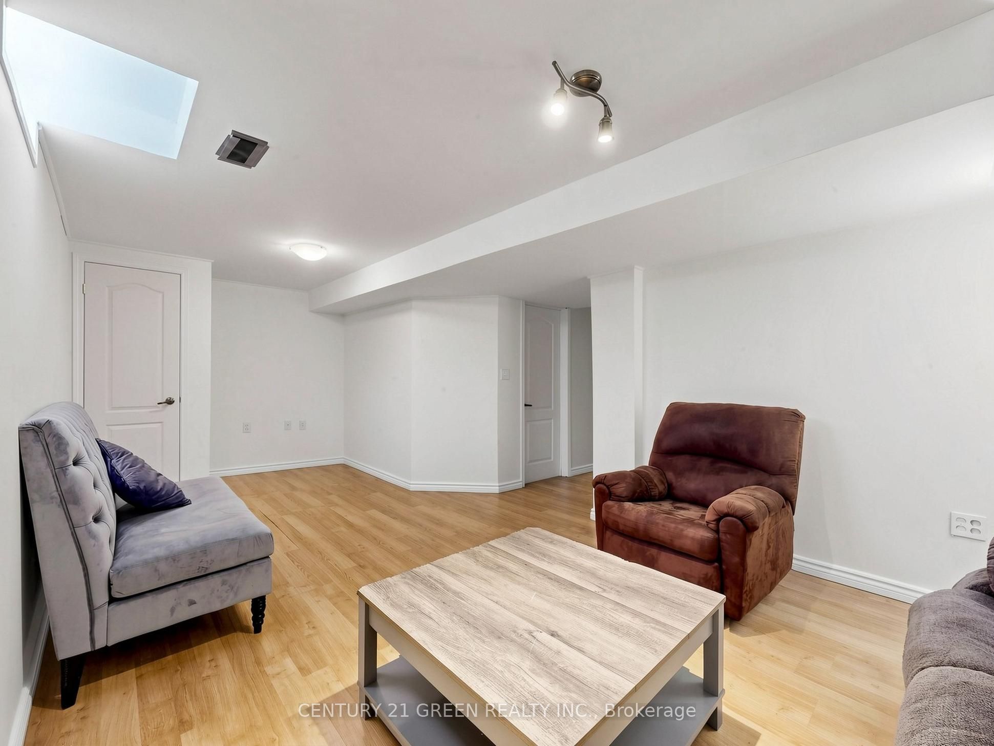 821 Bennett Boulevard Property Photo 29