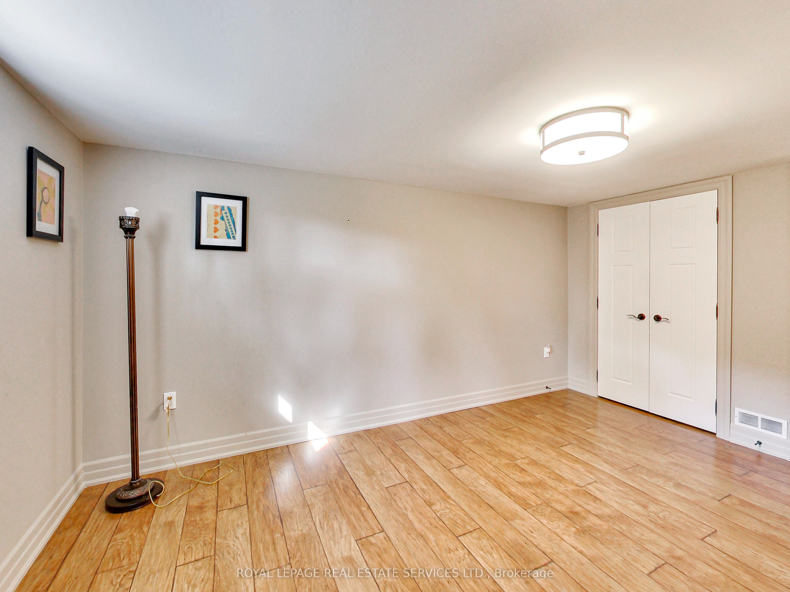 51 Norseman Street Lower Property Photo 15